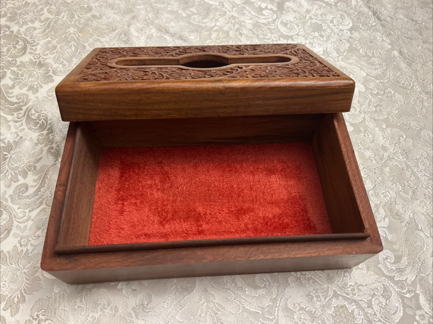 New Hand Carved Wooden tissue box holder image indicator(3)