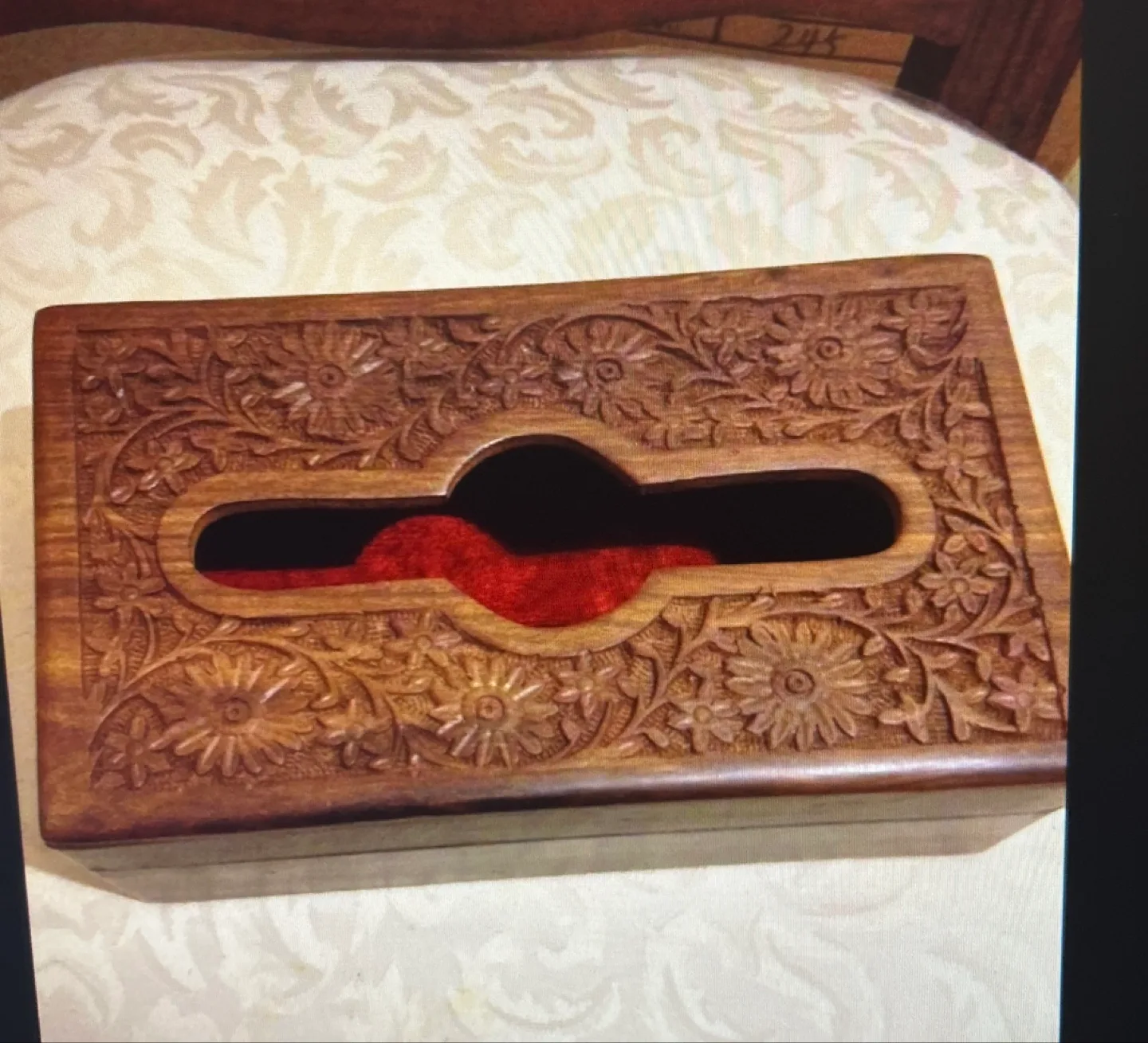 New Hand Carved Wooden tissue box holder image indicator(4)