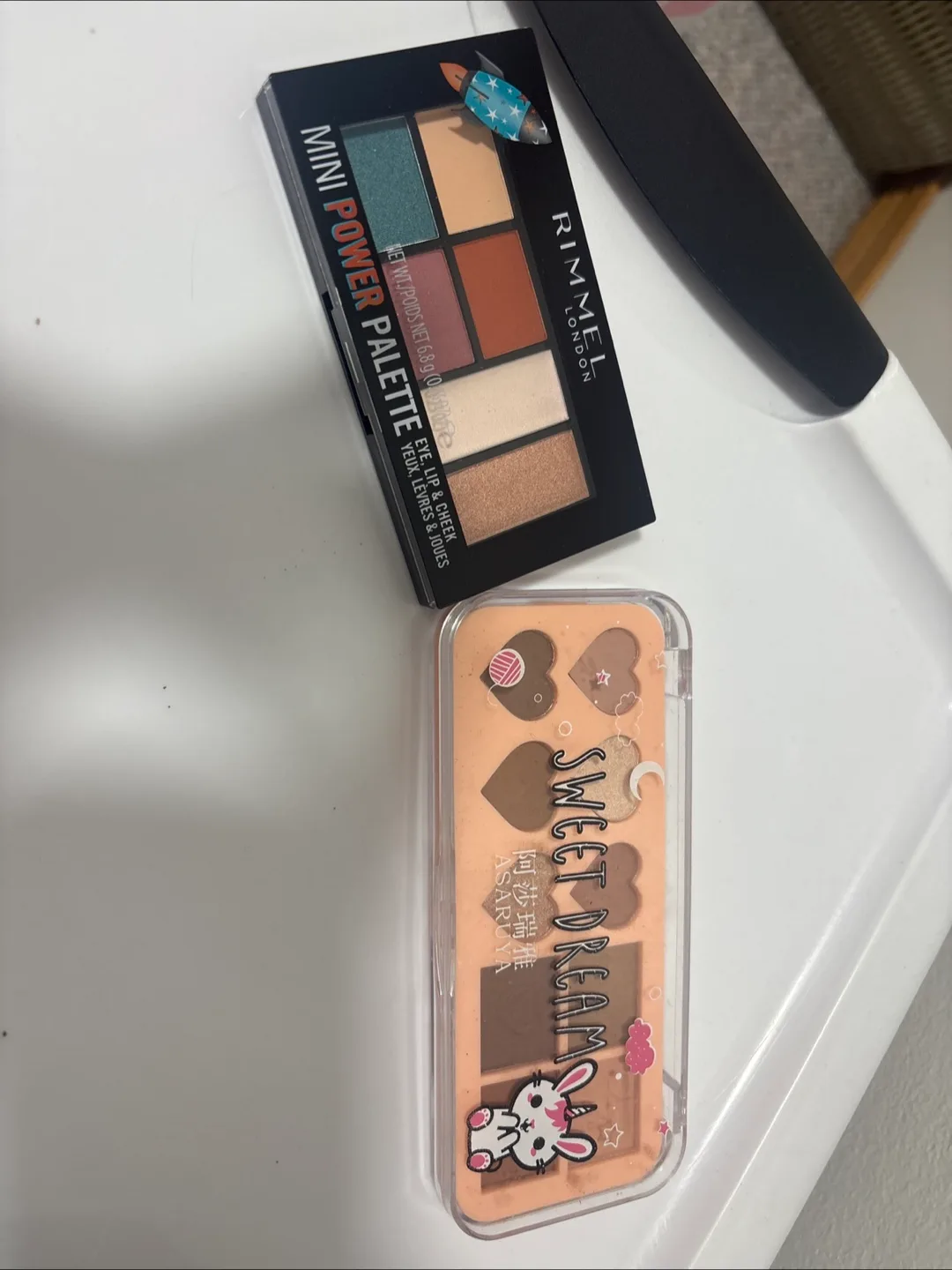 Rimmel Mini Power Palette & Sweet Dream Eyeshadow thumbnail