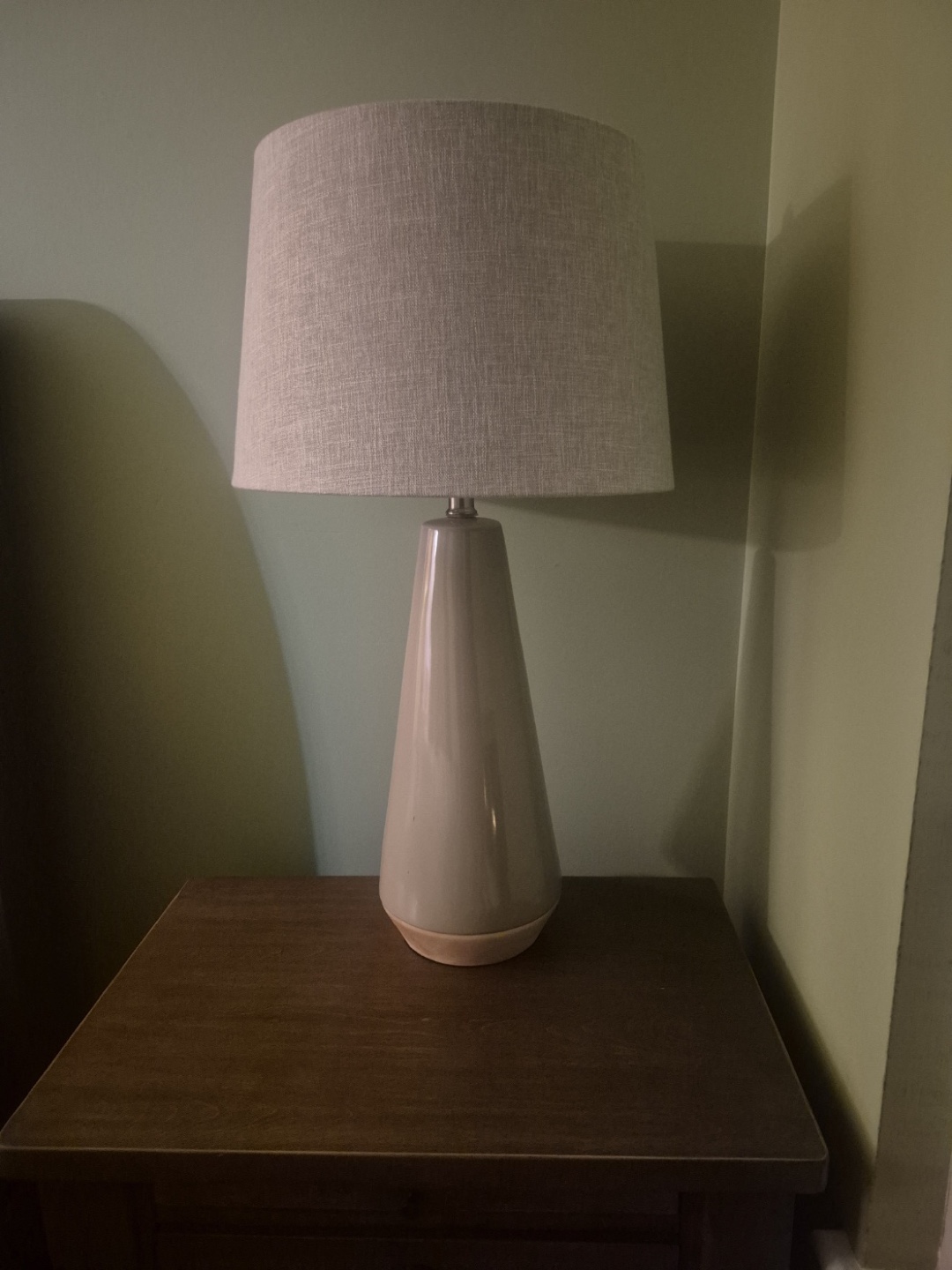 A Table Lamp with Fabric Shade - photo 2