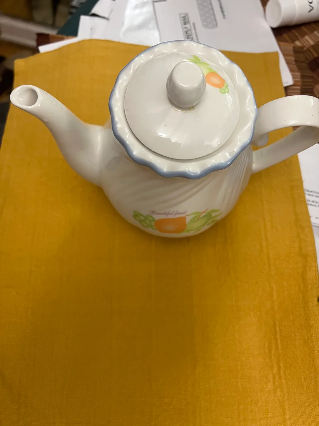 Home Beautiful Petite Bone China Leaf Dish image indicator(7)