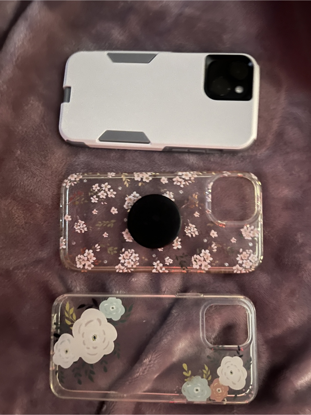 iPhone 15 128GB with Cases - photo 4