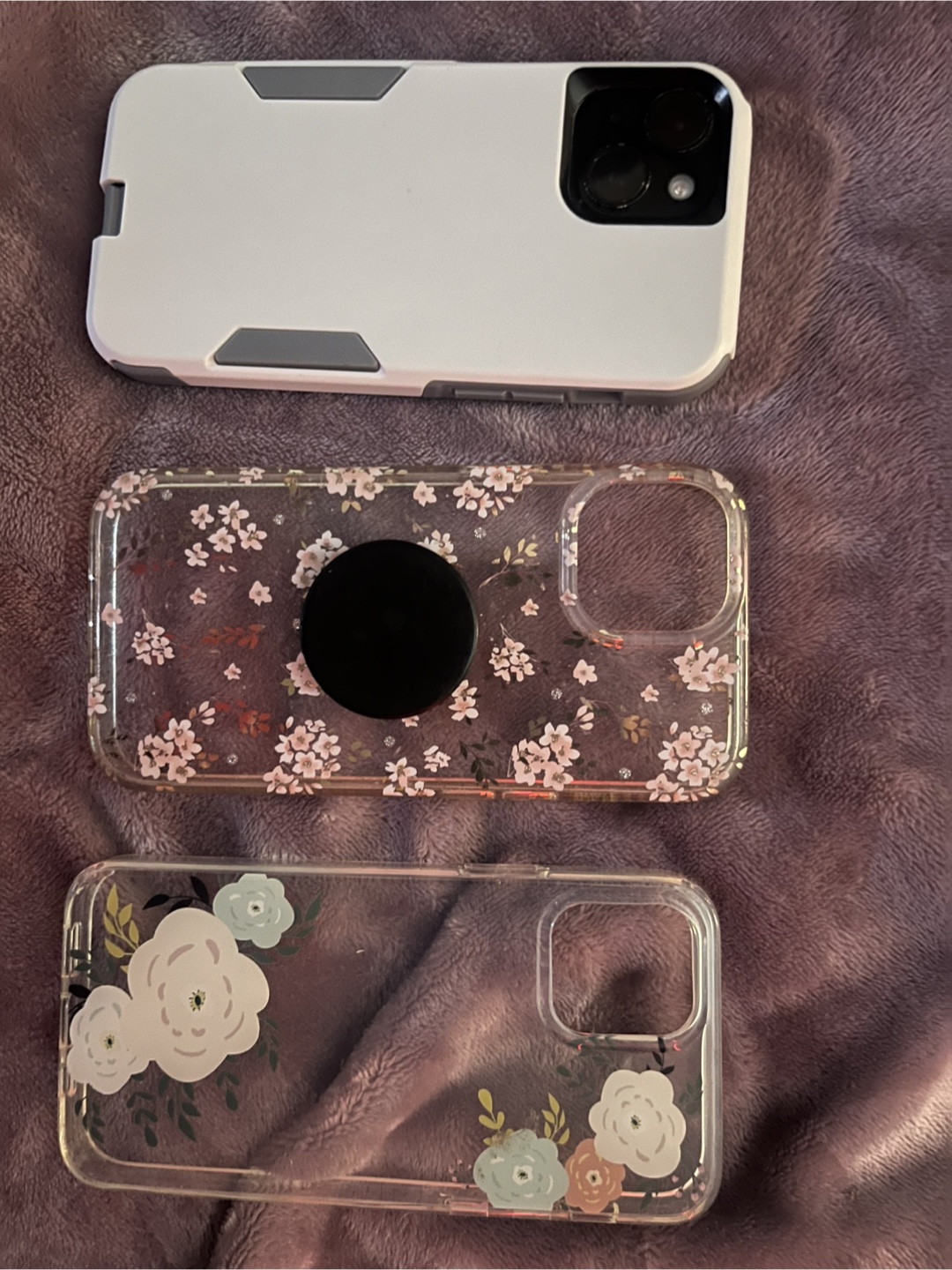 iPhone 15 128GB with Cases - photo 5
