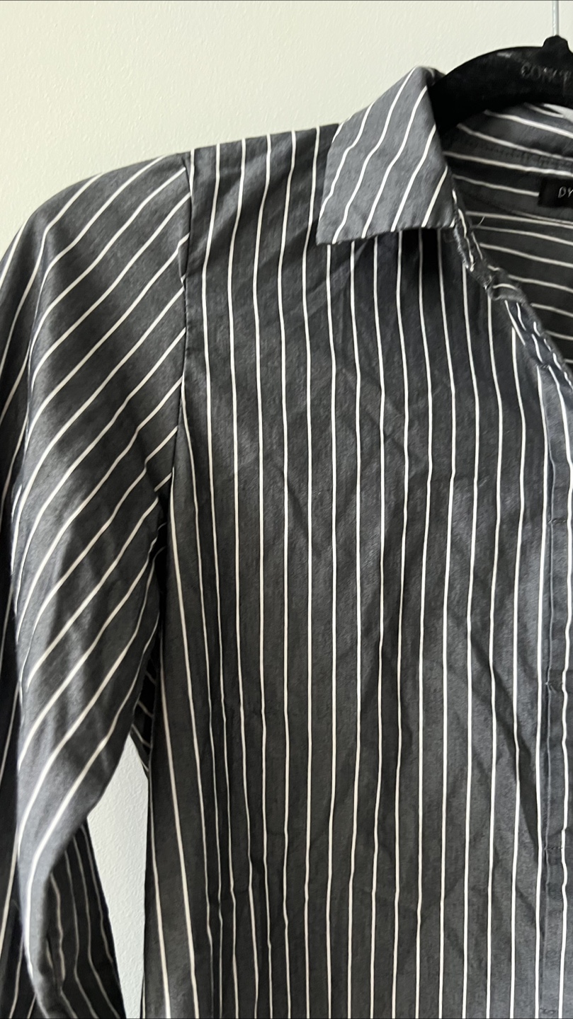 Dynamite Striped Y2K office Blouse - Size XS - photo 5