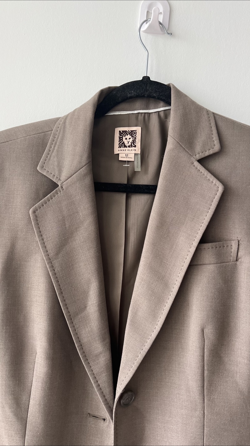 Anne Klein Classic Blazer - Size 12 - photo 2