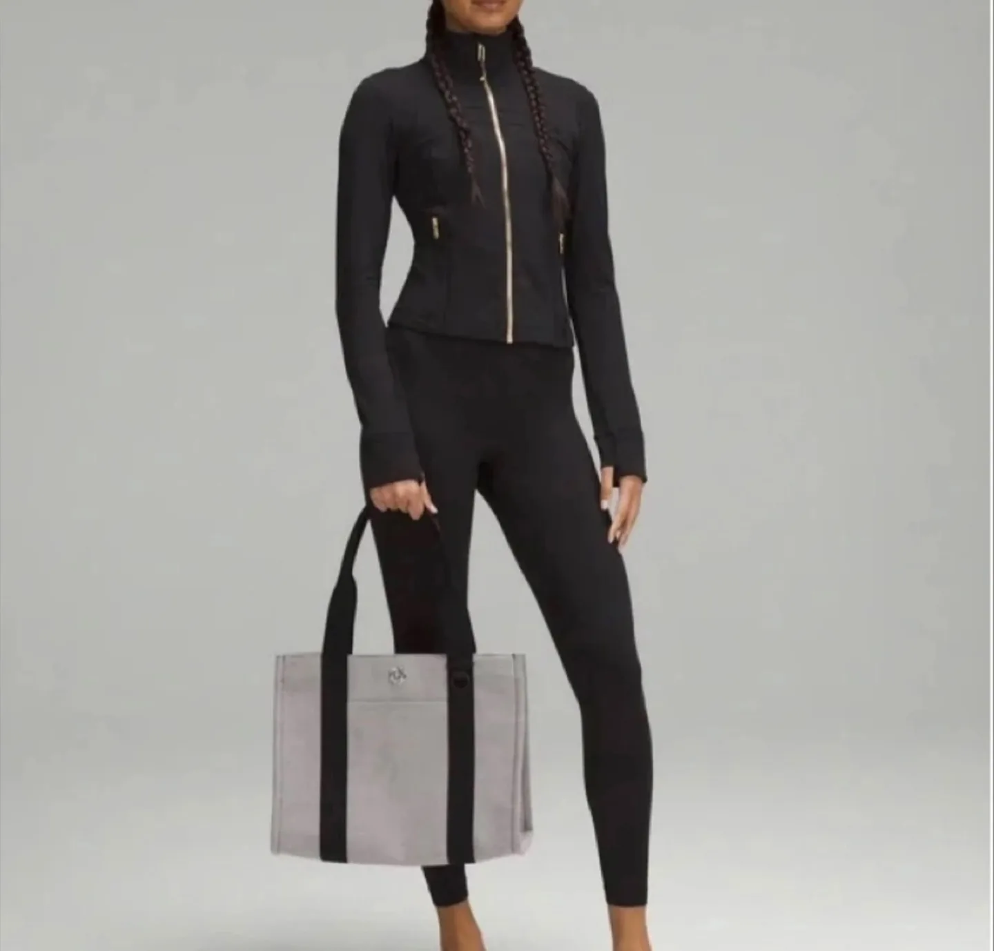 New Lululemon Two-Tone Canvas Tote Bag-10L ( Price is Firm) image indicator(6)