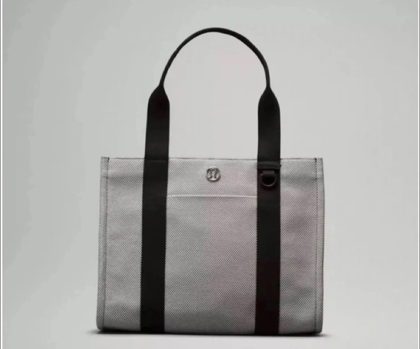 New Lululemon Two-Tone Canvas Tote Bag-10L ( Price is Firm) image indicator(2)