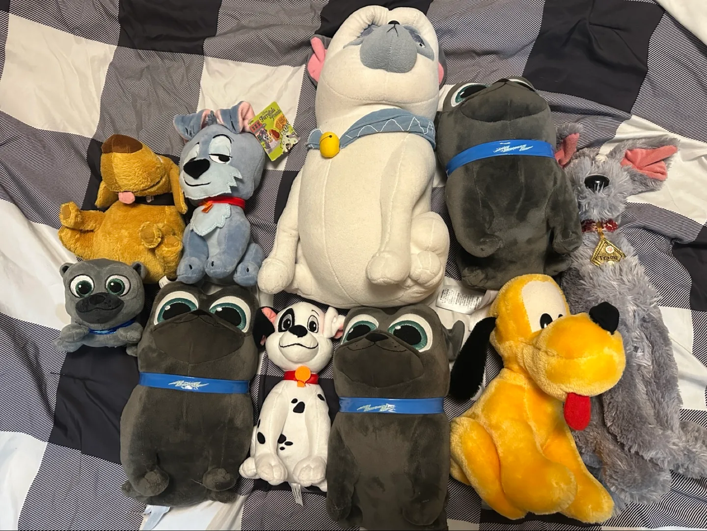Disney Dog Plush Toys Bundle thumbnail