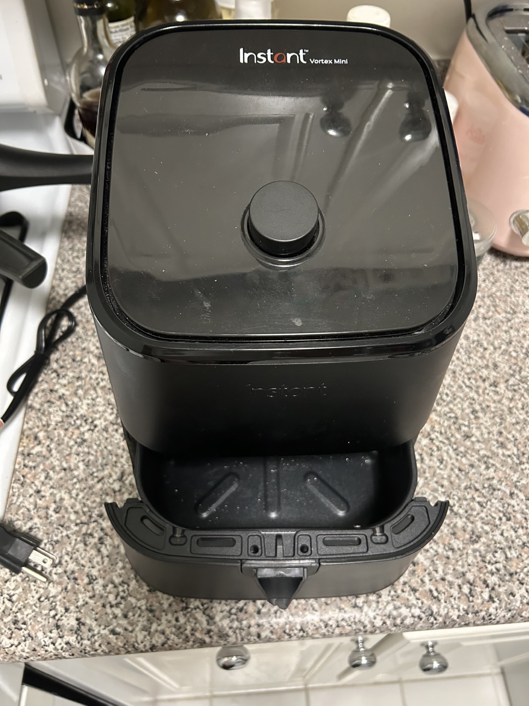 Instant Vortex Air Fryer - Broken basket handle - photo 3