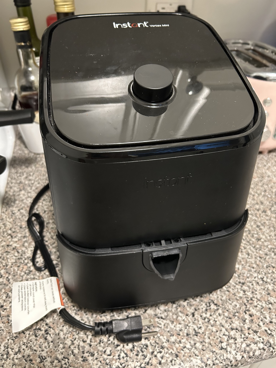 Instant Vortex Air Fryer - Broken basket handle
