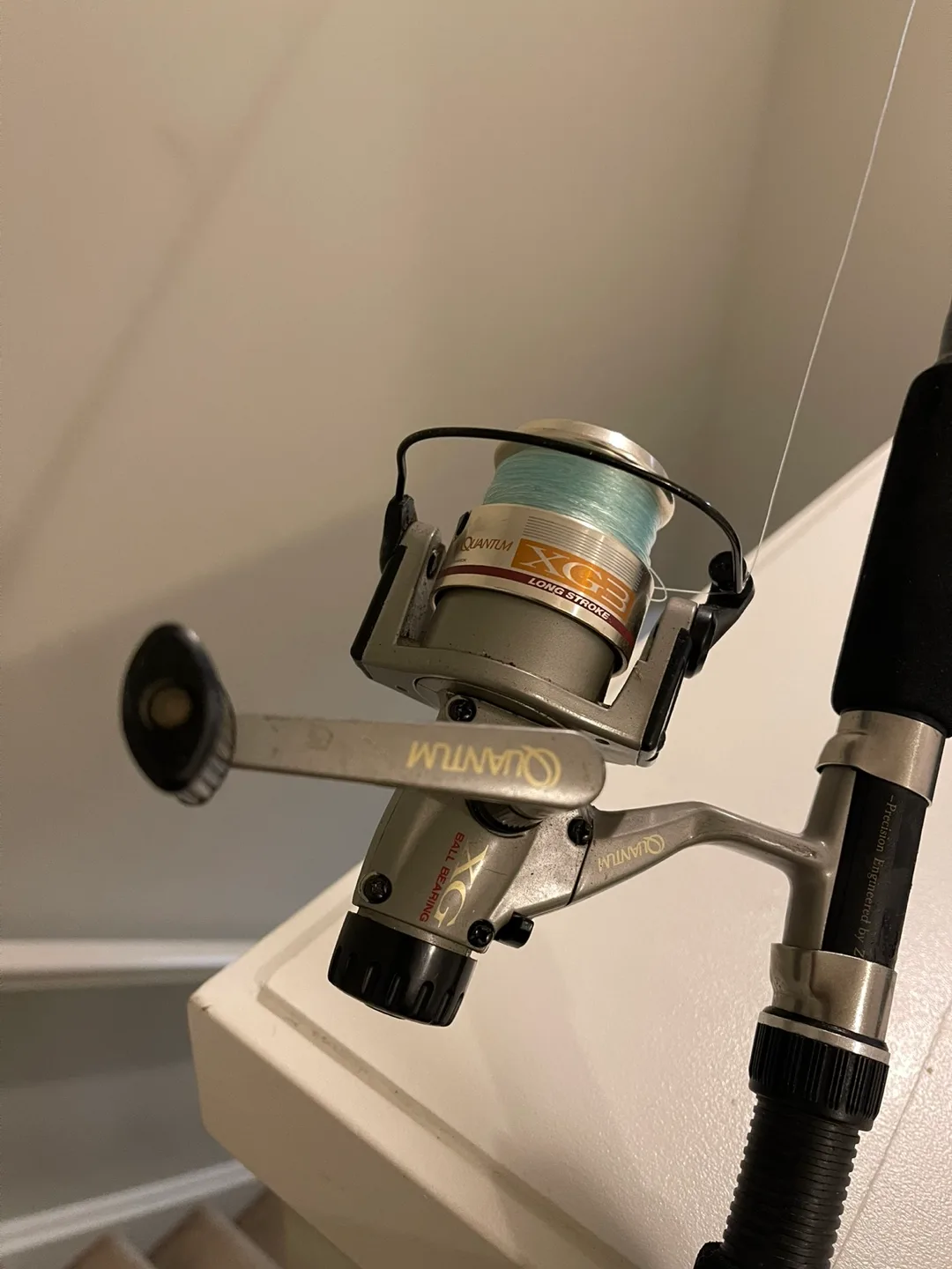 Zebco White Rhino Saltwater Fishing Rod + Quantum XG3 Reel image indicator(8)