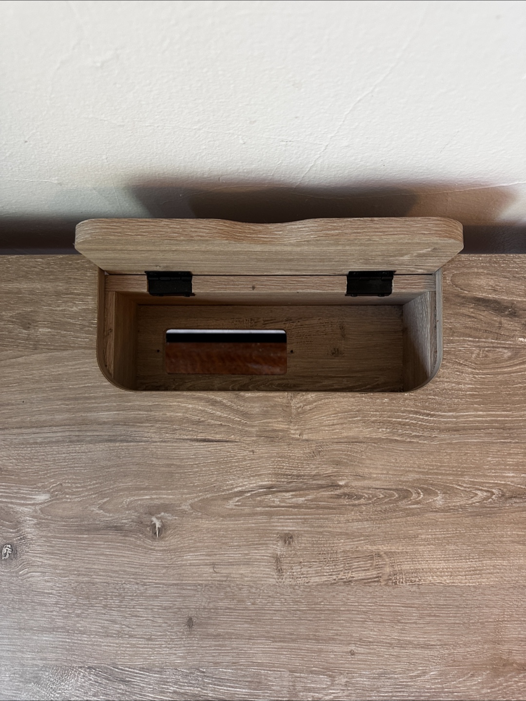 Wood & Black Metal Desk - photo 3