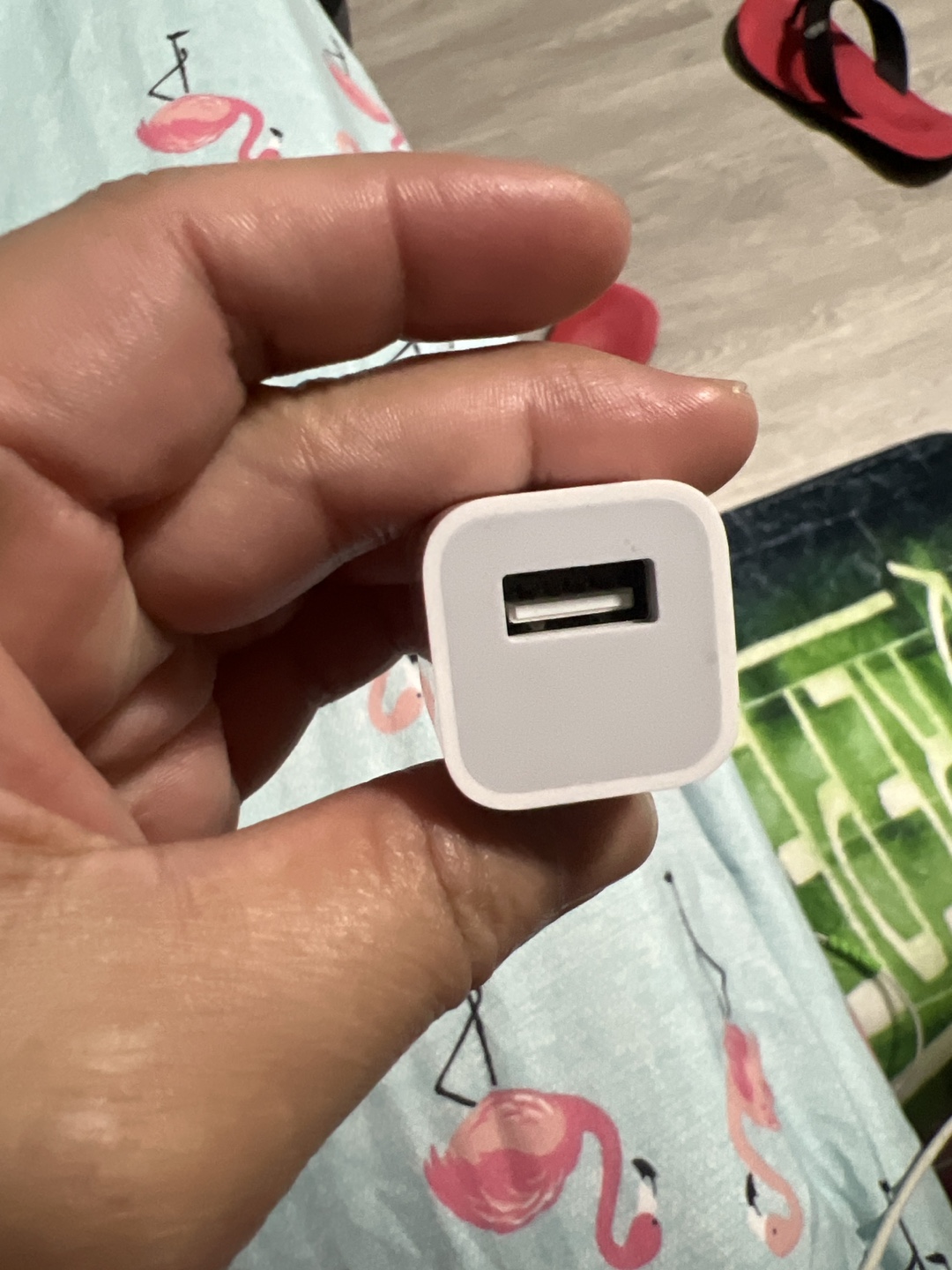 original apple adaptor 5w - photo 3