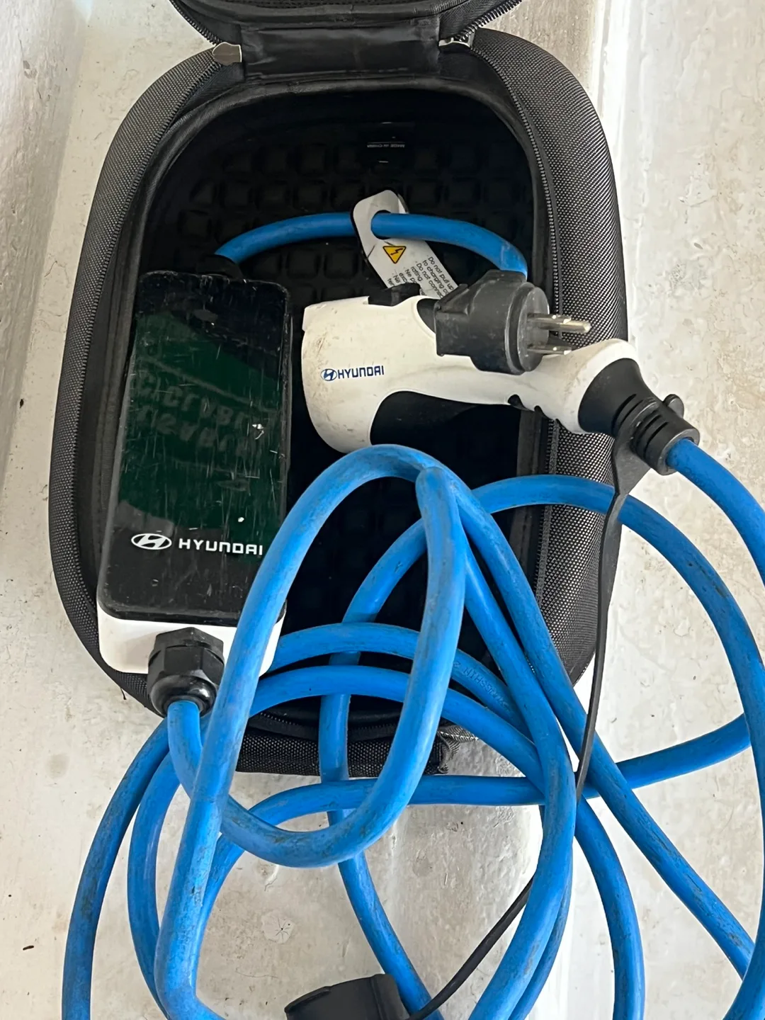 Hyundai Ioniq car charger image indicator(3)