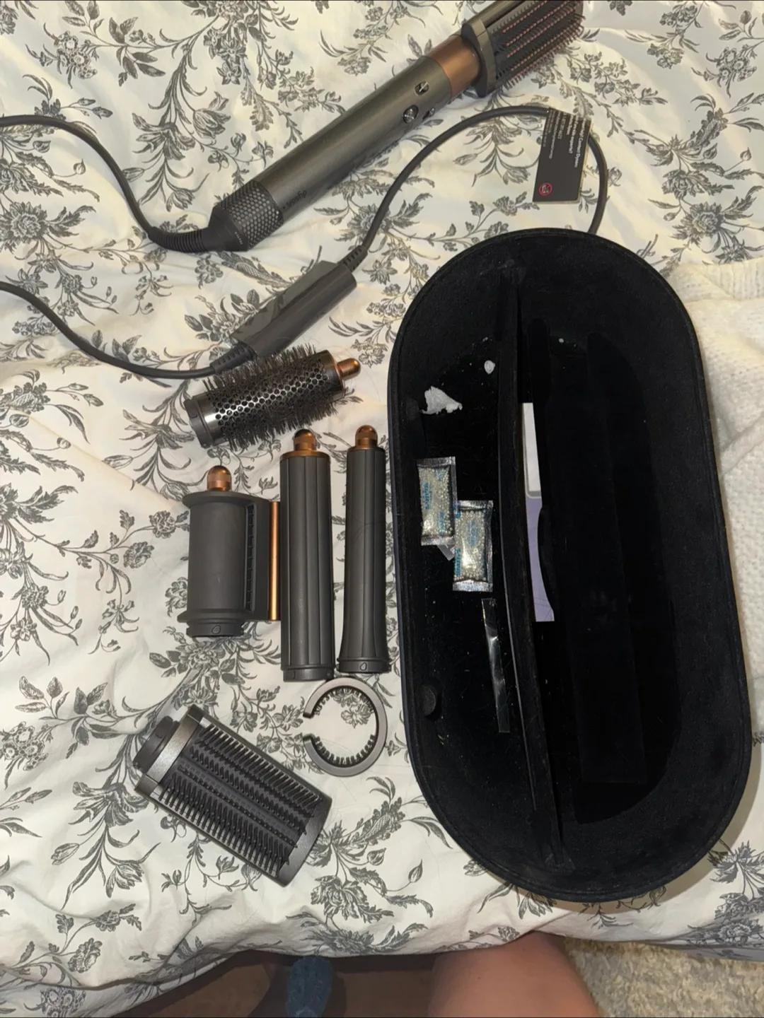 Dyson Airwrap Complete Styler thumbnail