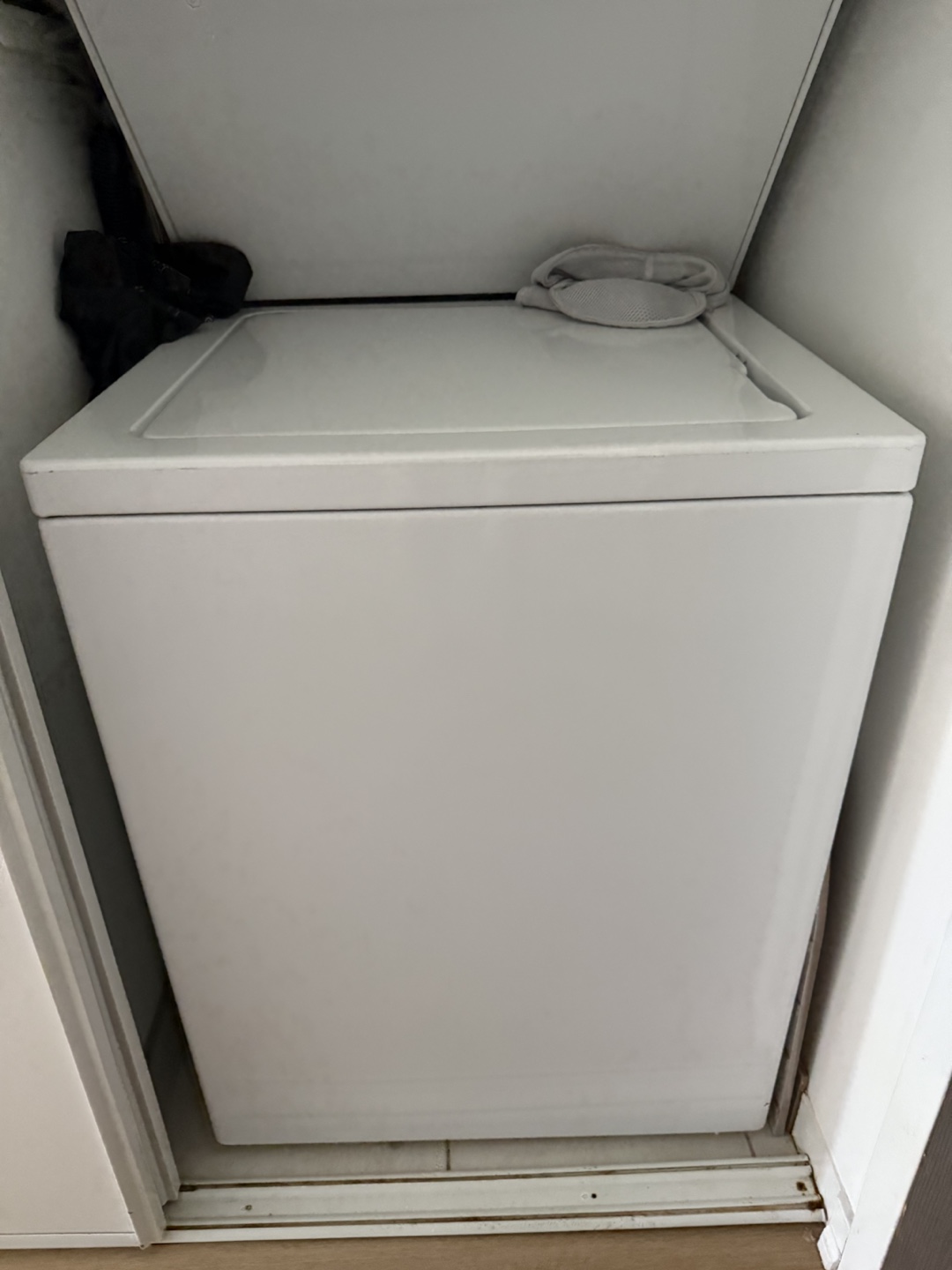 Whirlpool Compact Laundry Washer/Dryer