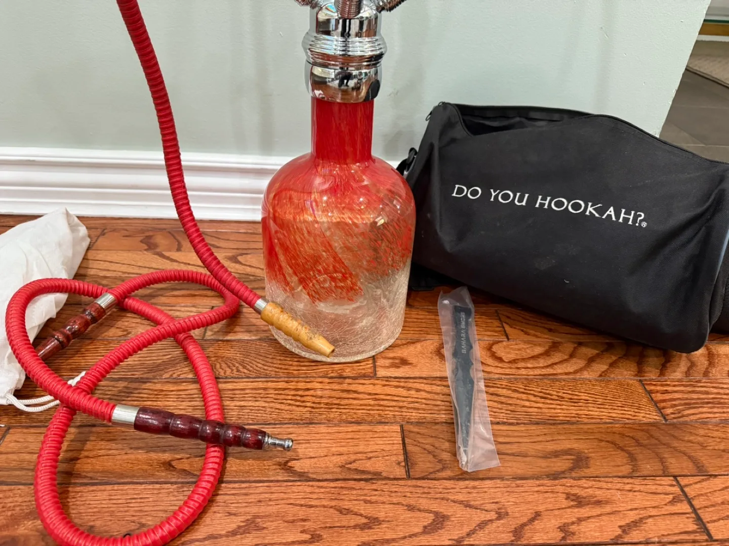 Hookah with Accessories image indicator(4)