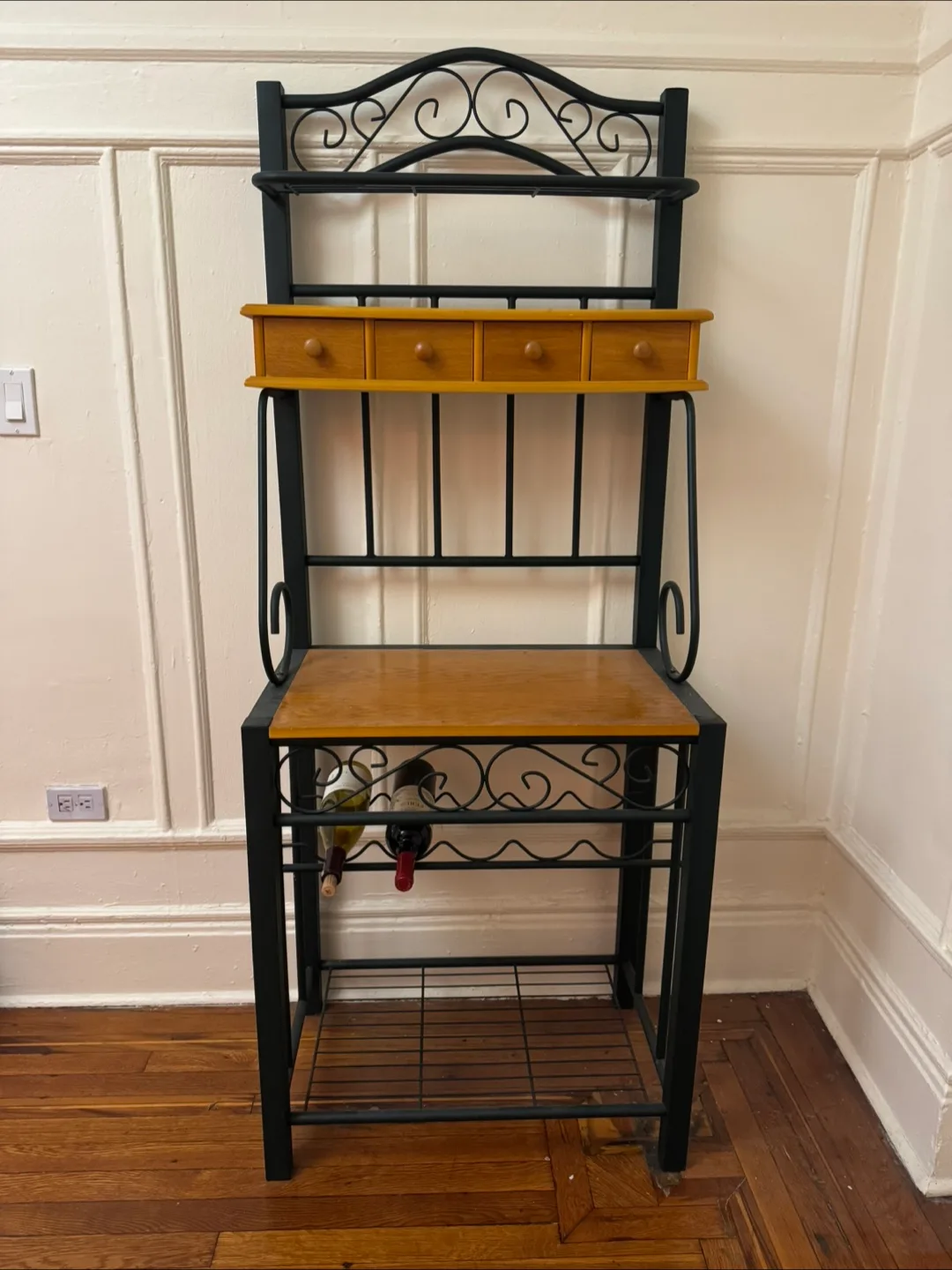 Baker’s Rack / Bar Cart