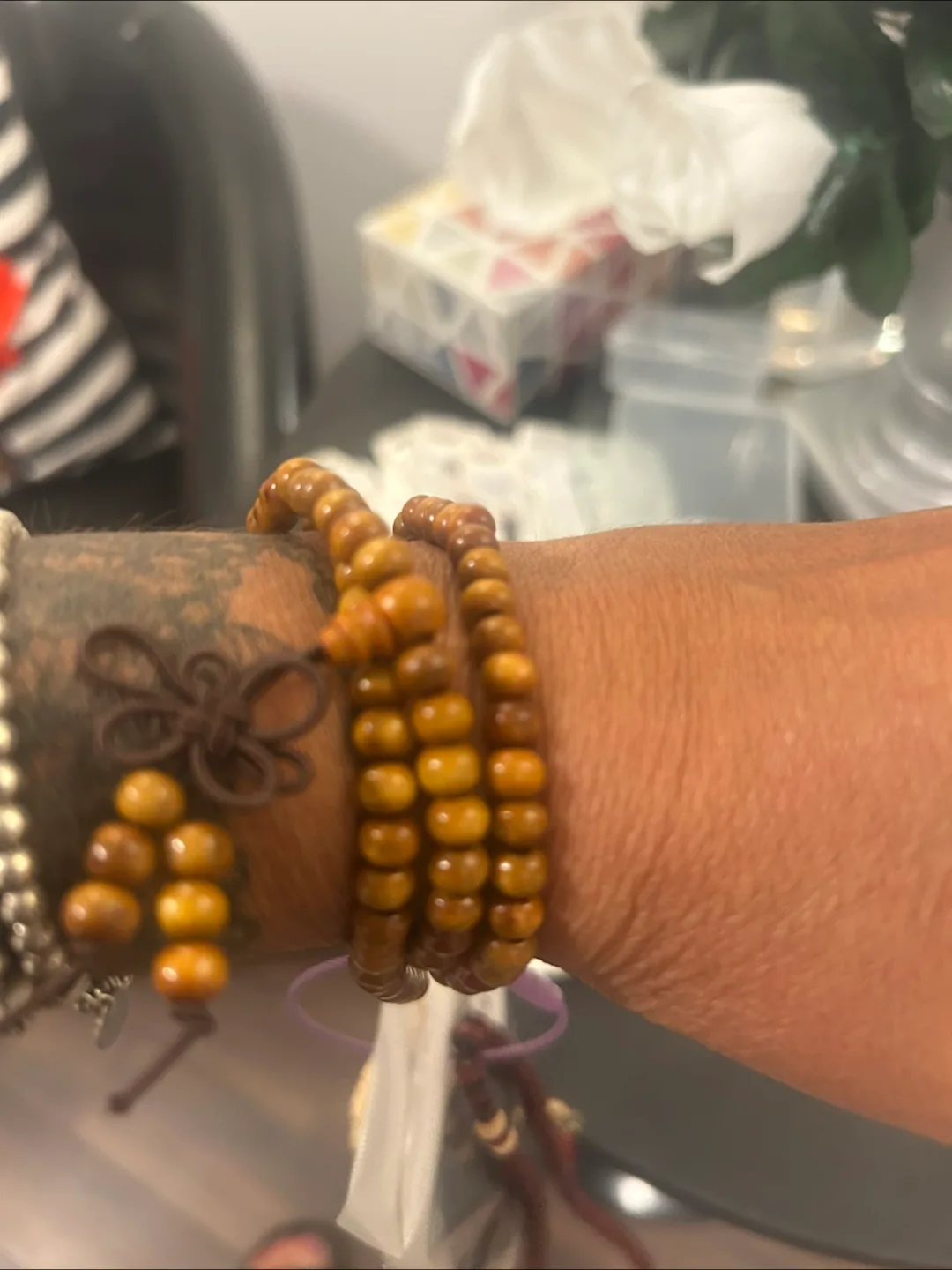 Beadia Accessories Beaded Bracelet image indicator(3)