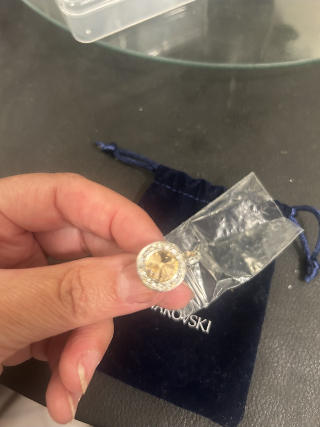 Swarovski Stud Earrings with Pouch - photo 2