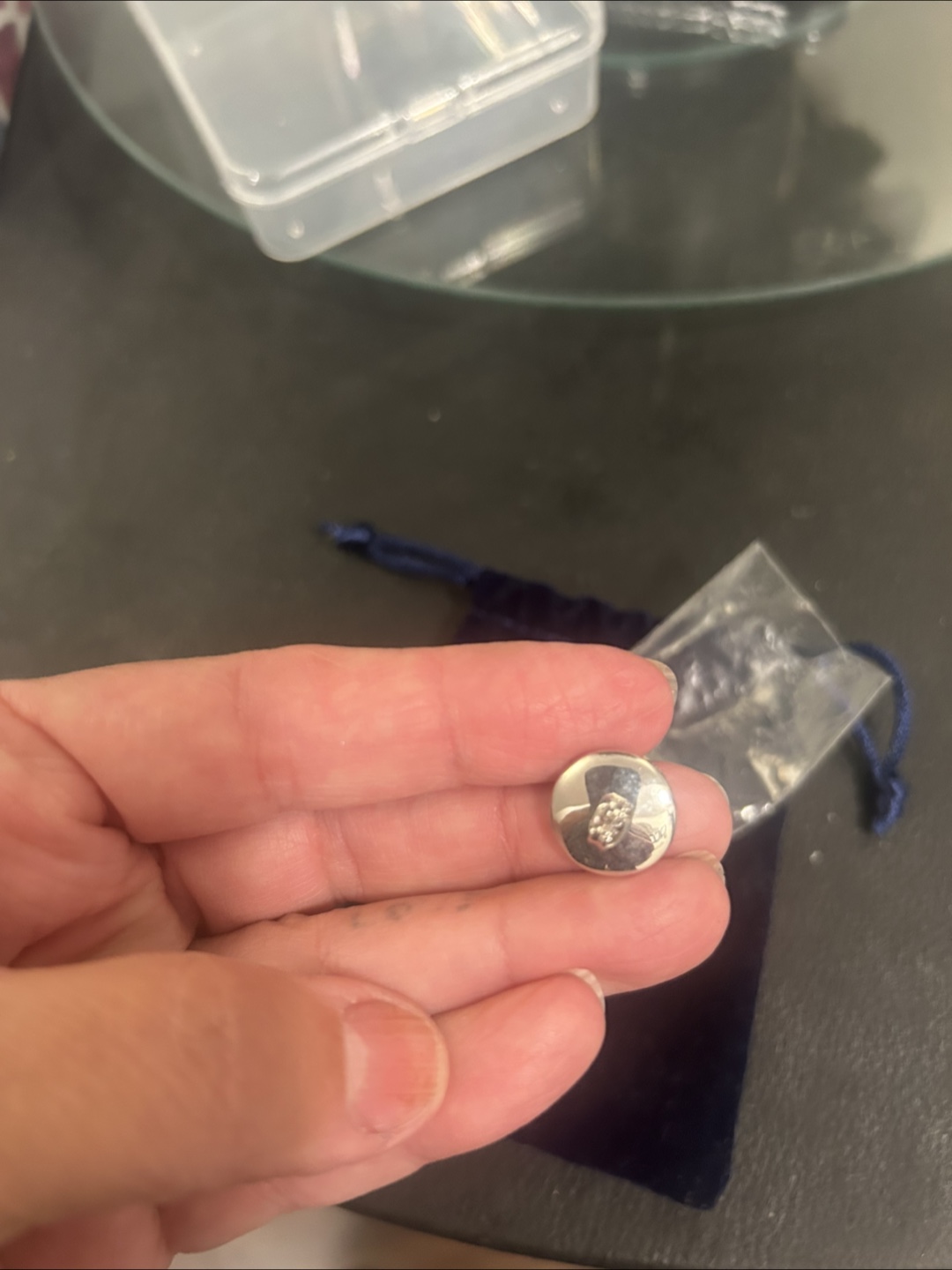 Swarovski Stud Earrings with Pouch - photo 3