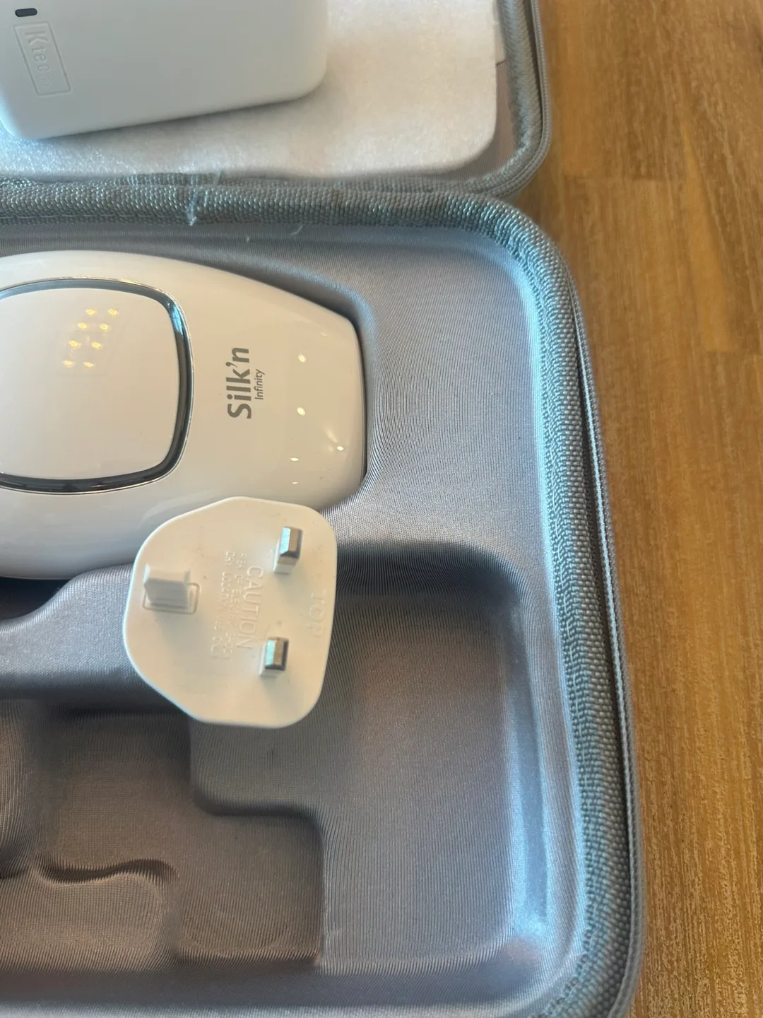 Silk'n Infinity Hair Removal System image indicator(9)