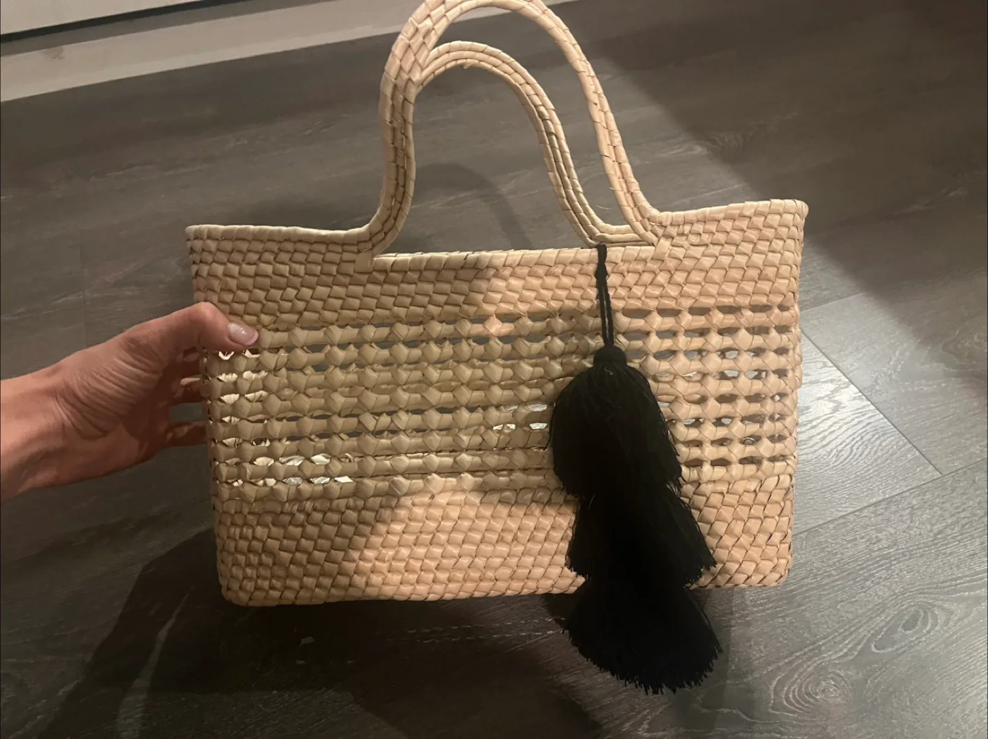 Beach bag from Cabo 🇲🇽 retail $60 thumbnail