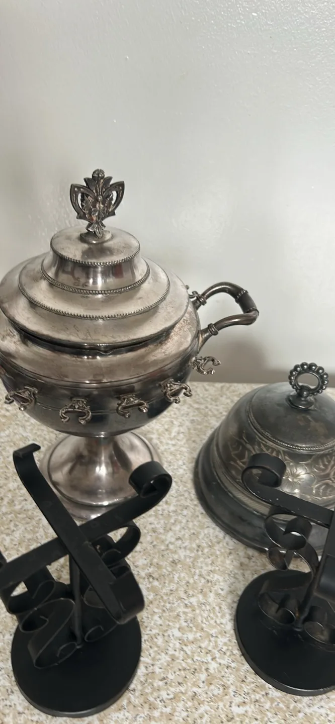 Silver Plated Serving Dishes & Candle Holders thumbnail
