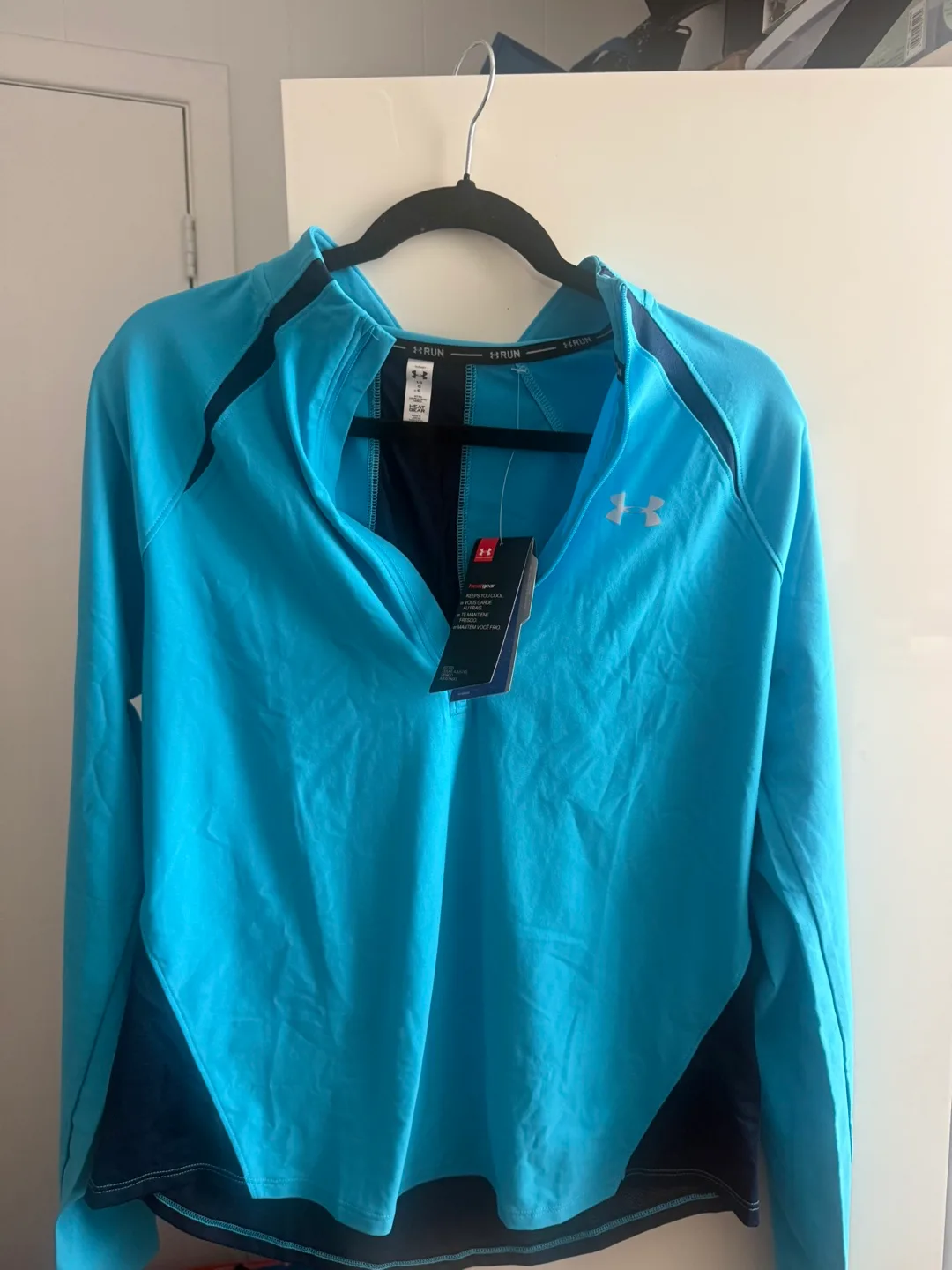 New Under Armour HeatGear Long Sleeve - L thumbnail