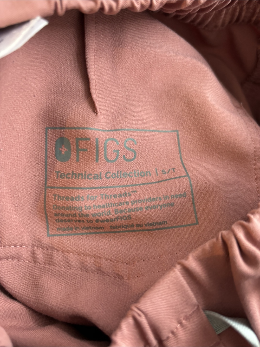 Figs joggers - photo 2