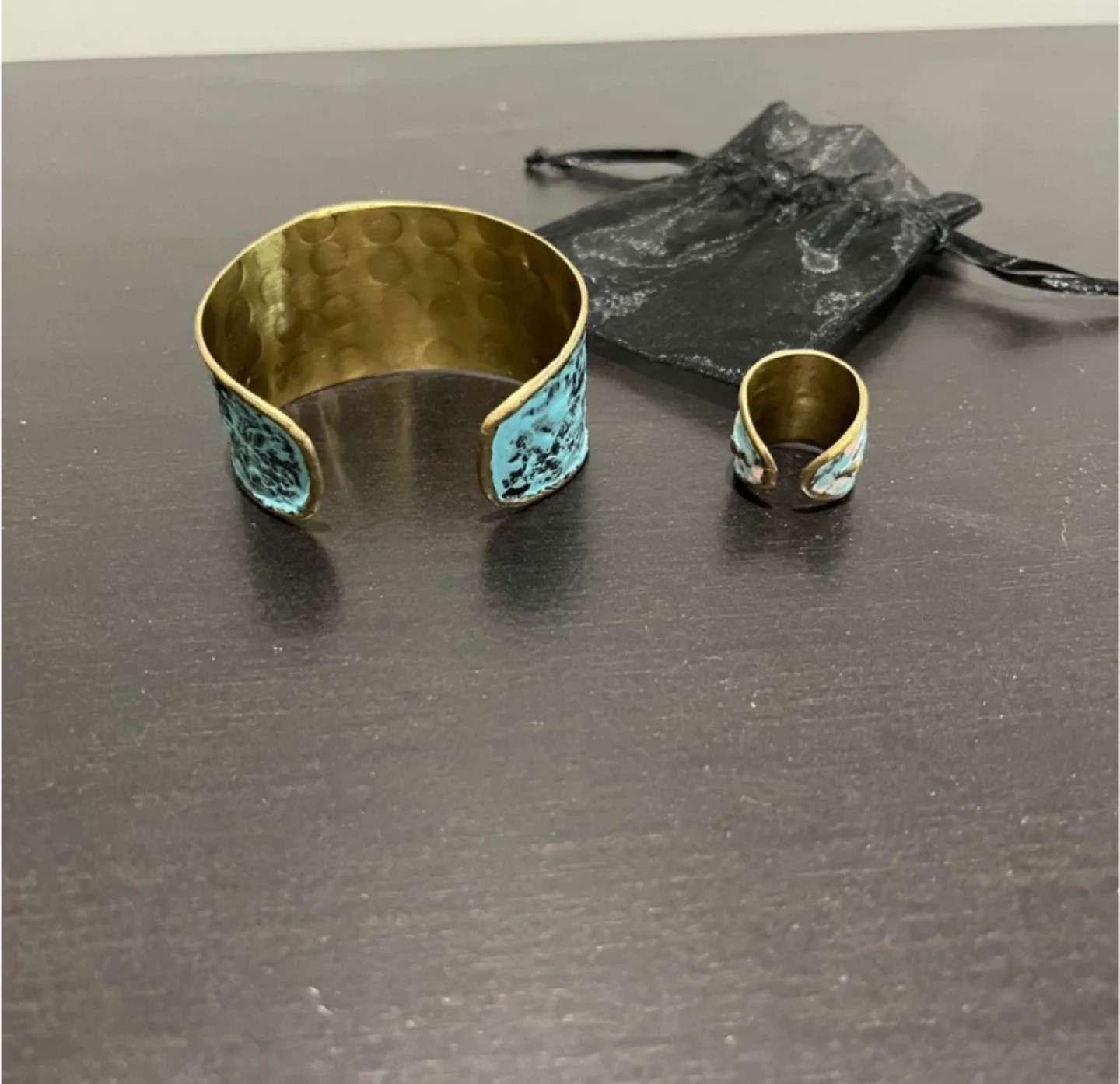 Costume Jewellery image indicator(2)