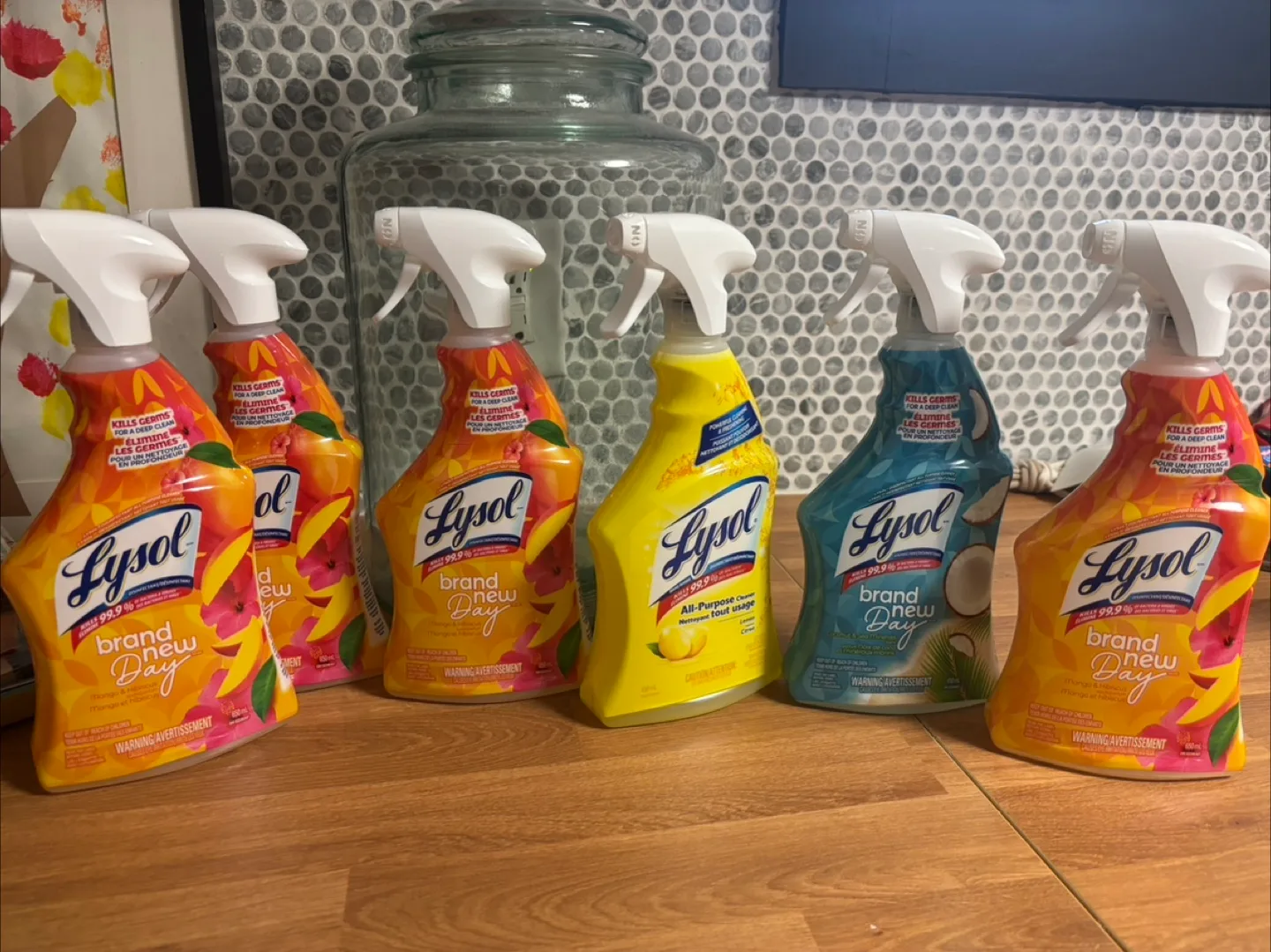 Lysol All-Purpose Cleaner Spray, 650ml thumbnail
