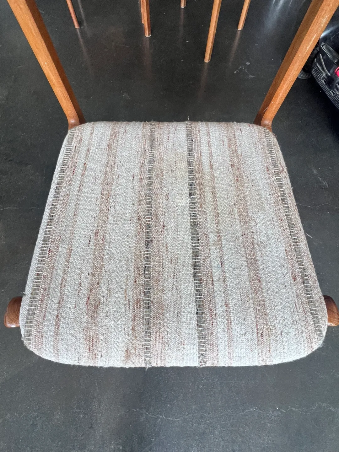 Mid Century Modern Dining Chairs (Set of 3) image indicator(2)