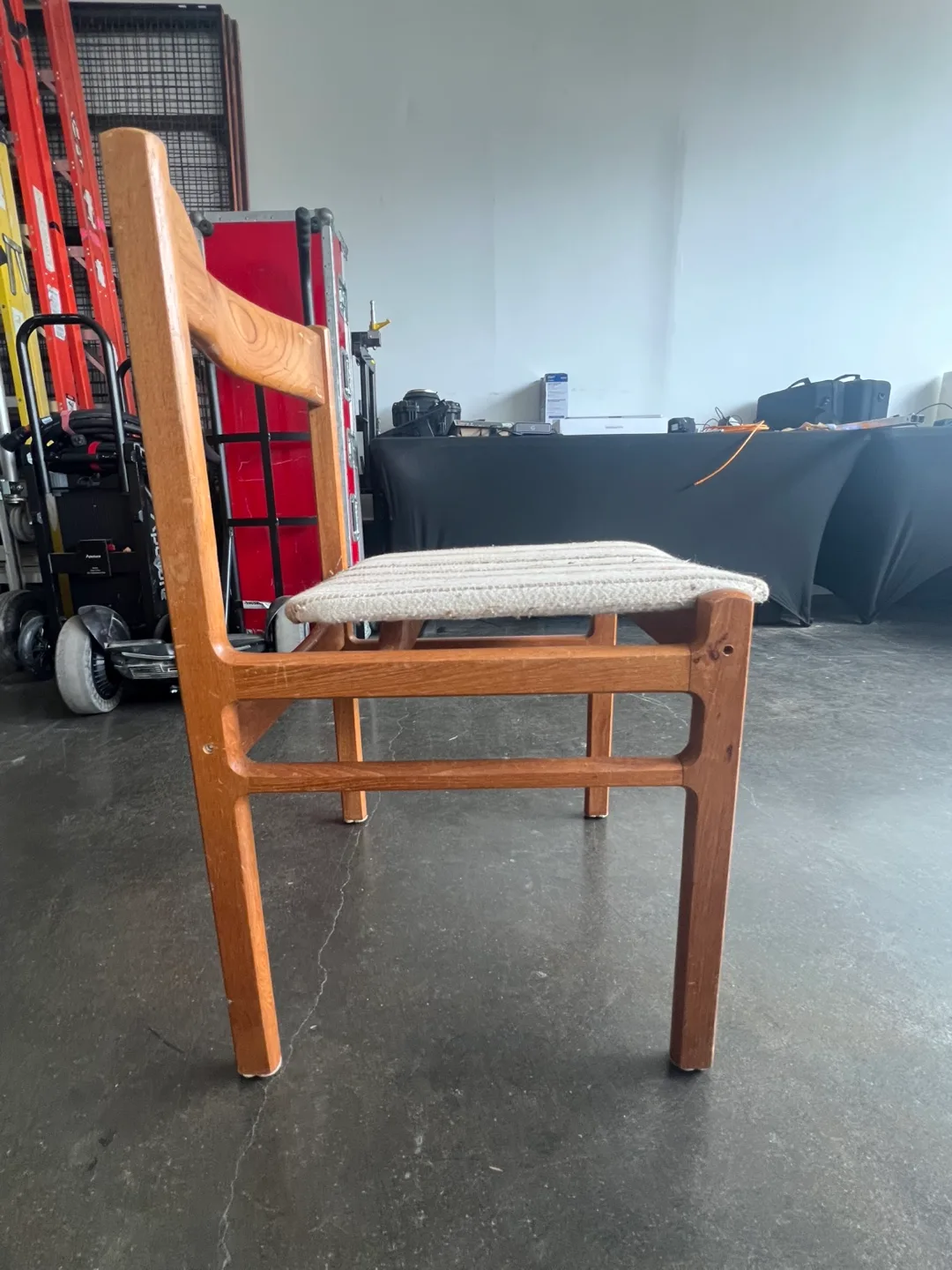 Mid Century Modern Dining Chairs (Set of 3) image indicator(3)