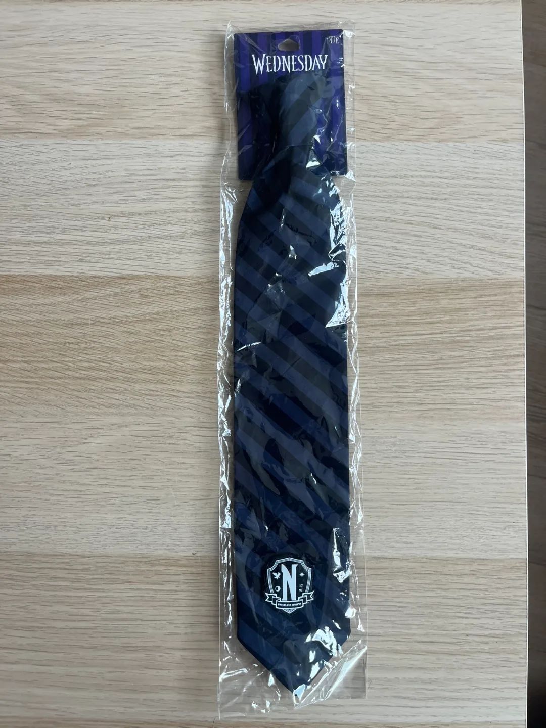 New Wednesday TV Series Tie image indicator(2)