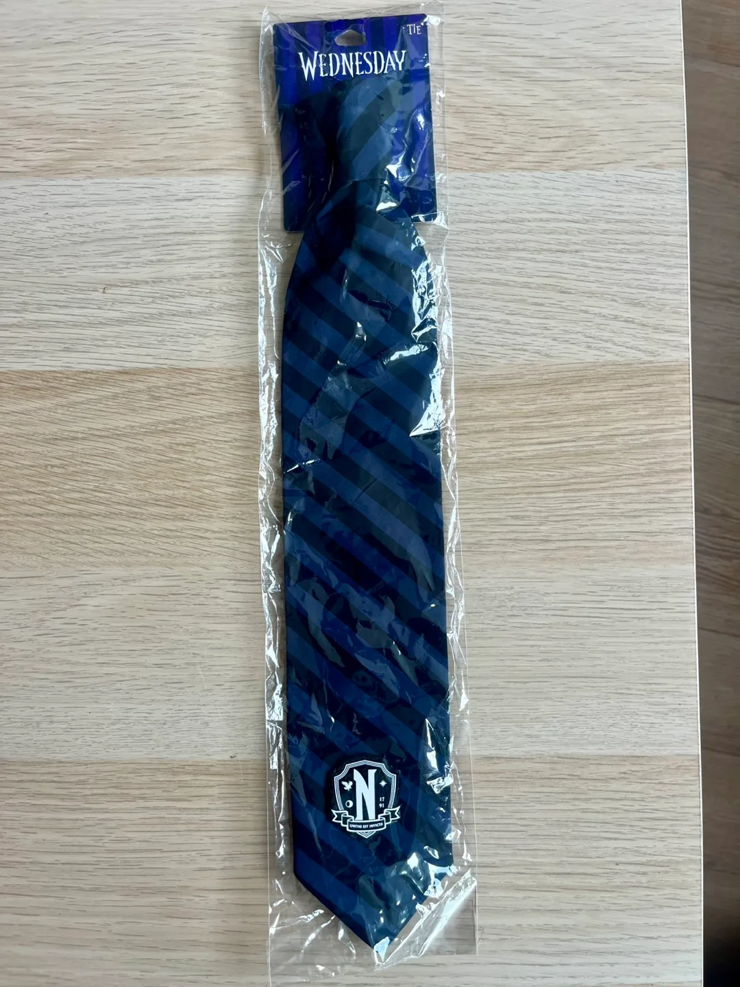 New Wednesday TV Series Tie image indicator(3)