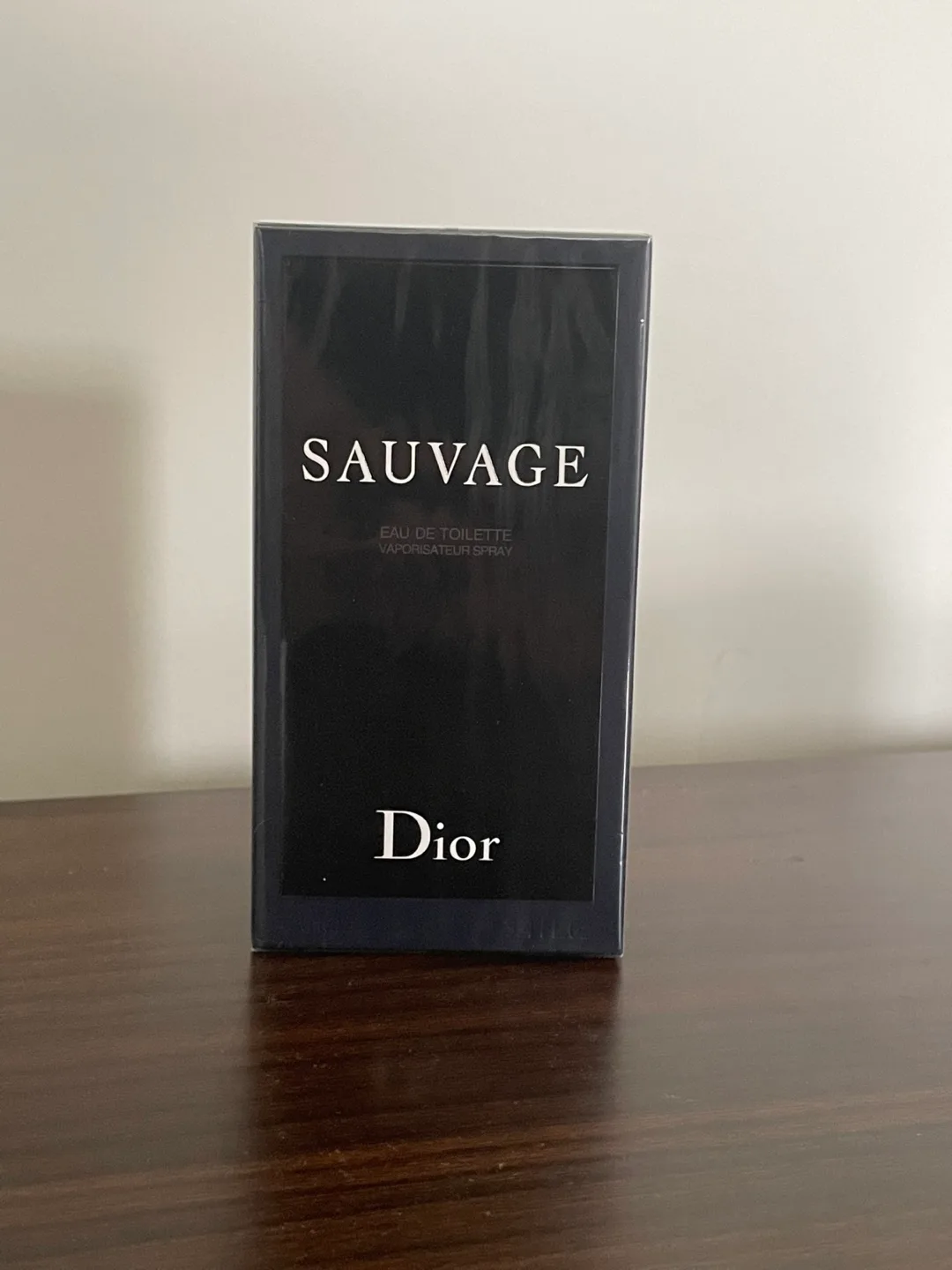 Cologne (Dior Sauvage Eau de Toilette) thumbnail