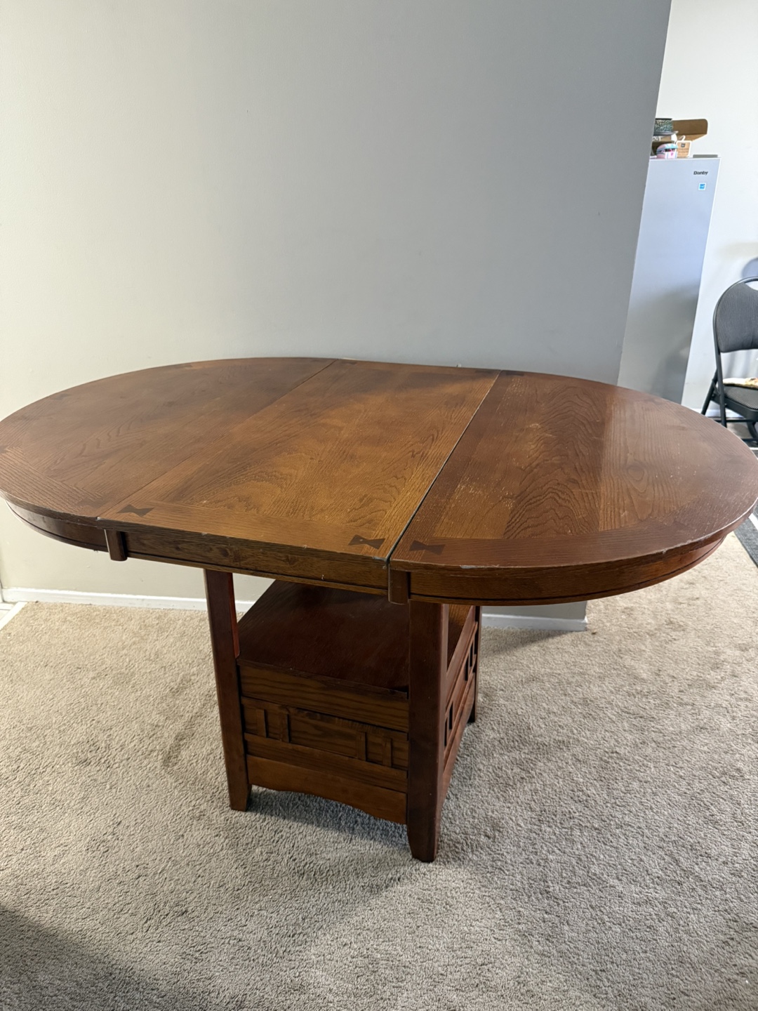 Round Wooden Dining Table with Leaf