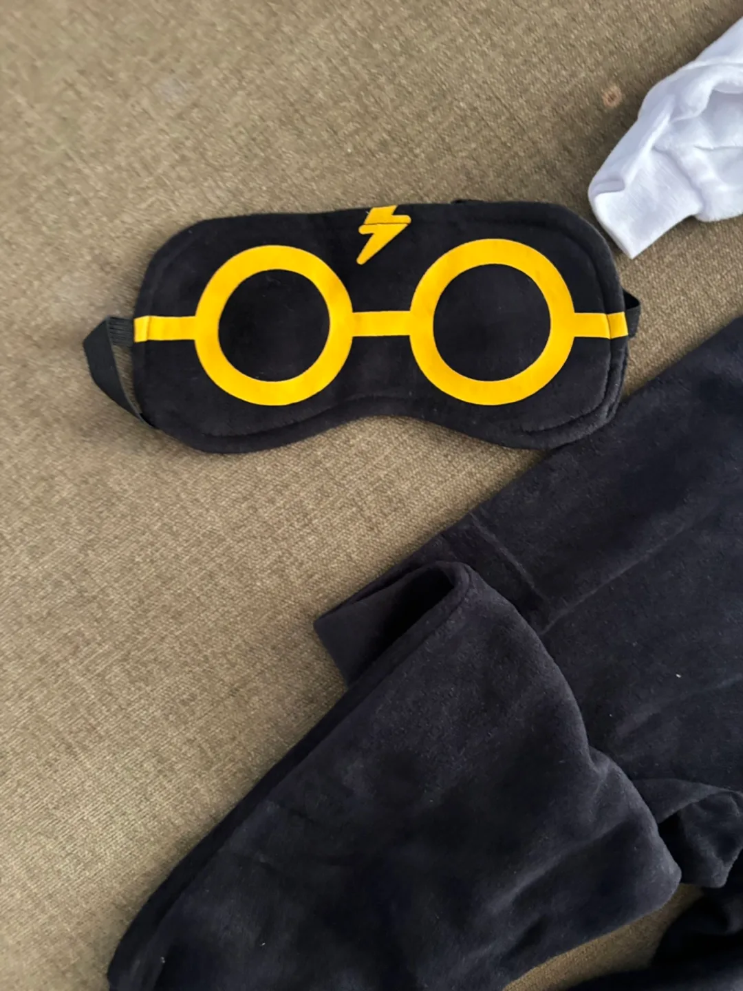 Harry Potter Onesie with Mask - Size XS (4/5) image indicator(2)