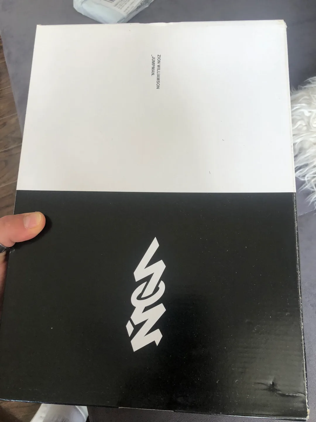 Jordan Zion 1 Size 8 US image indicator(8)