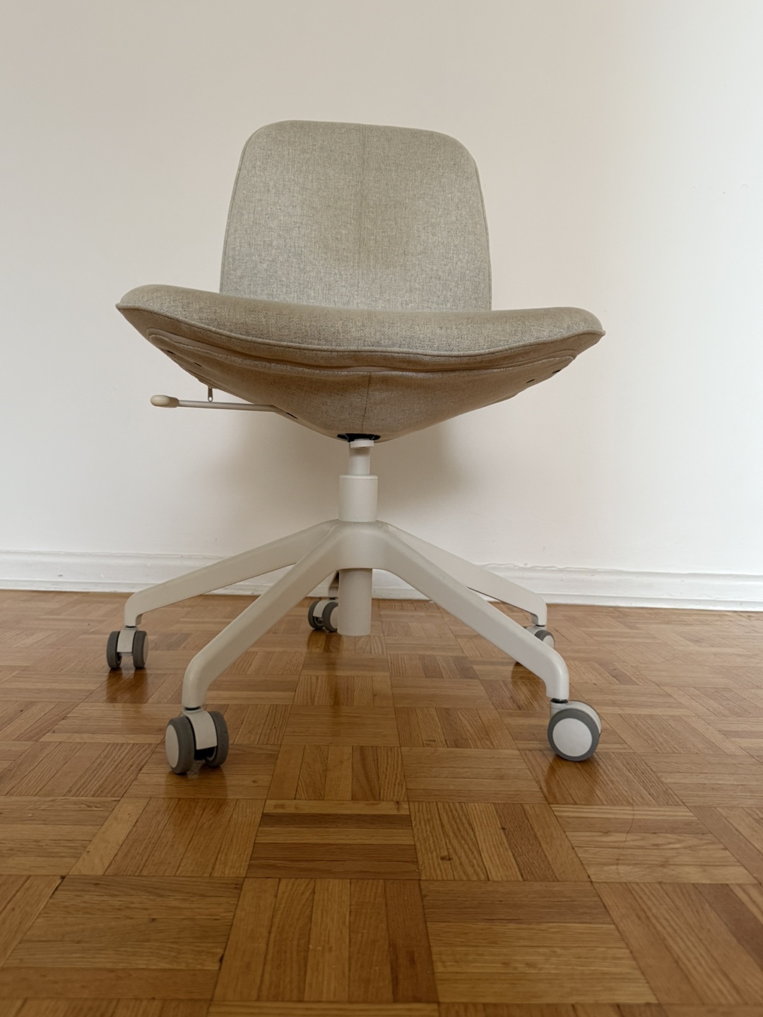 Light Grey Office Chair - photo 2