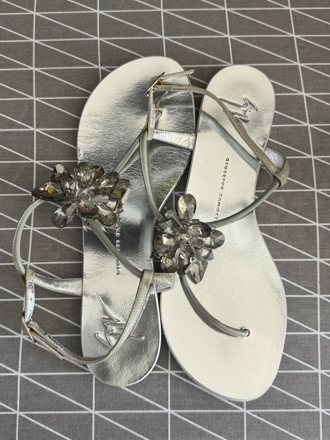 Giuseppe Zanotti Silver Sandals - Size 37 thumbnail