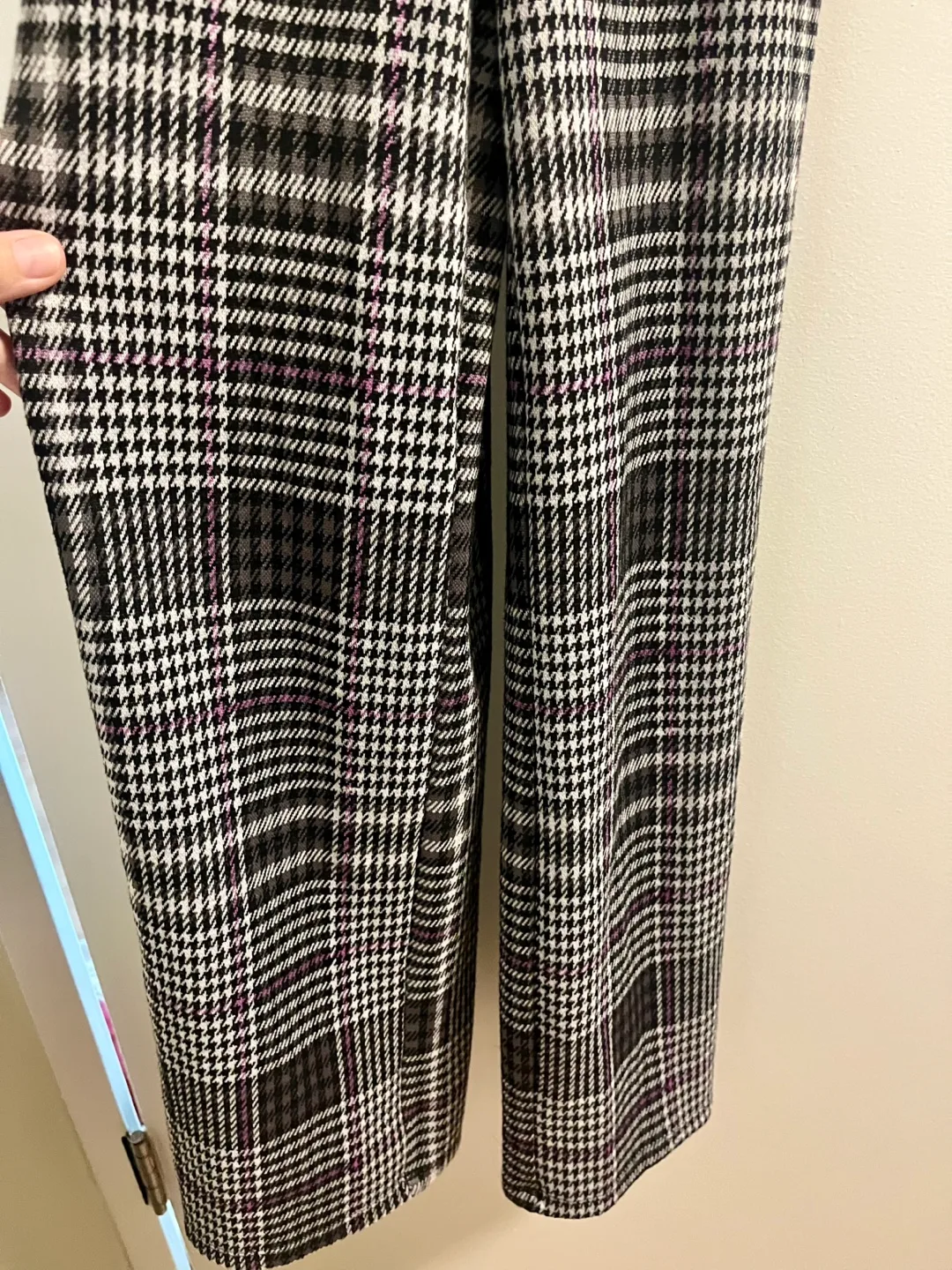 Hollister Plaid Super Cute Overalls - Size XS image indicator(6)