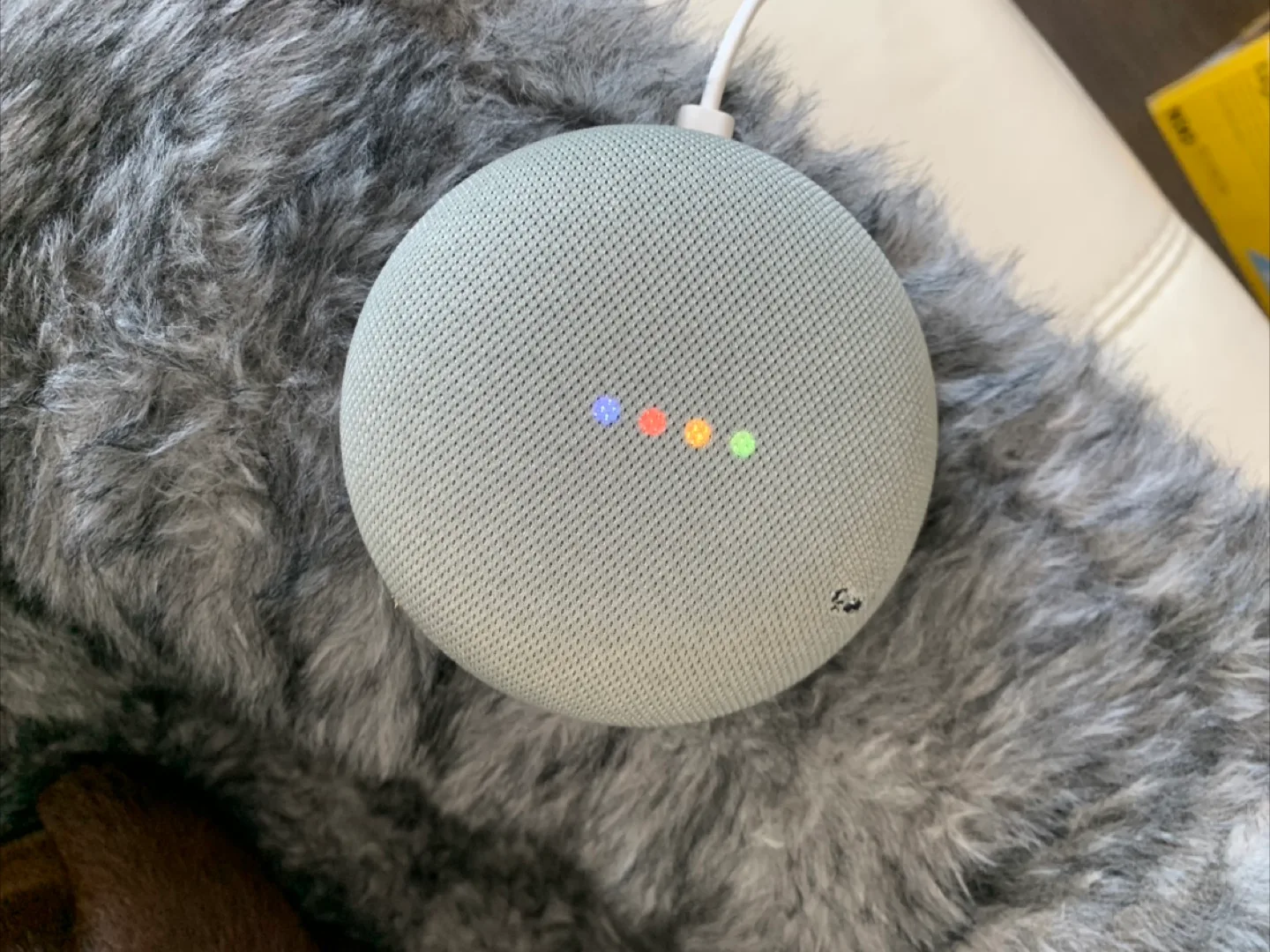 Google Nest Mini - Smart Speaker thumbnail