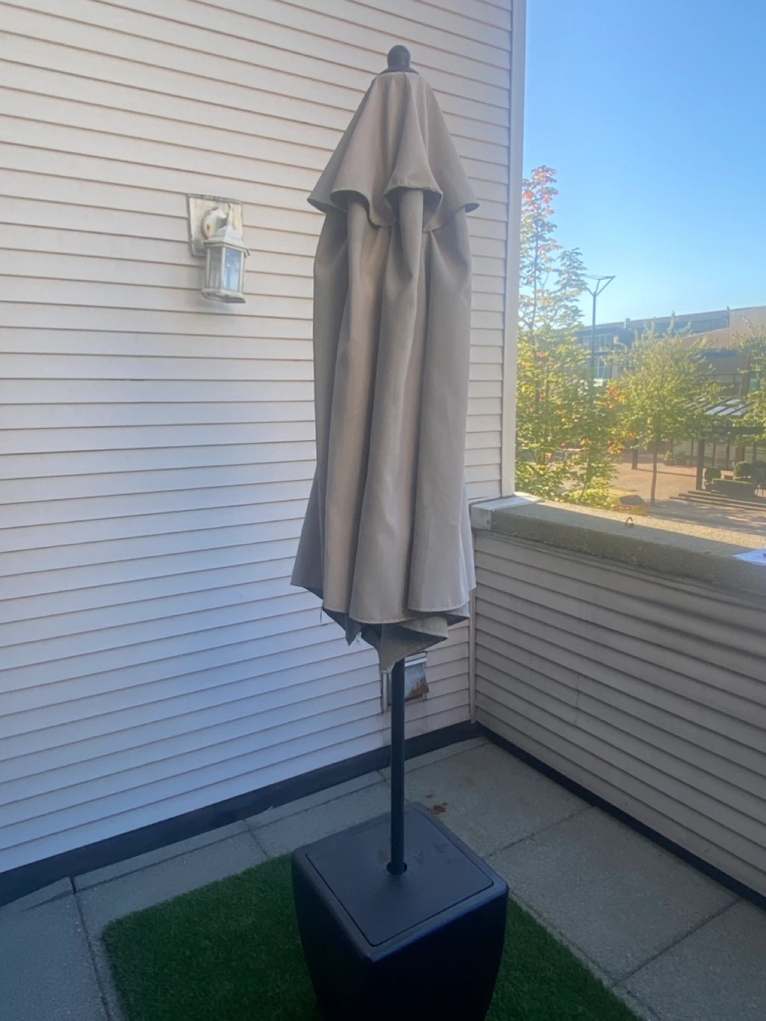 Patio Umbrella with Base - Great Condition!