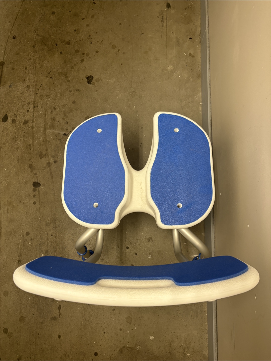Blue & White Adjustable Bath/Shower Chair - photo 4