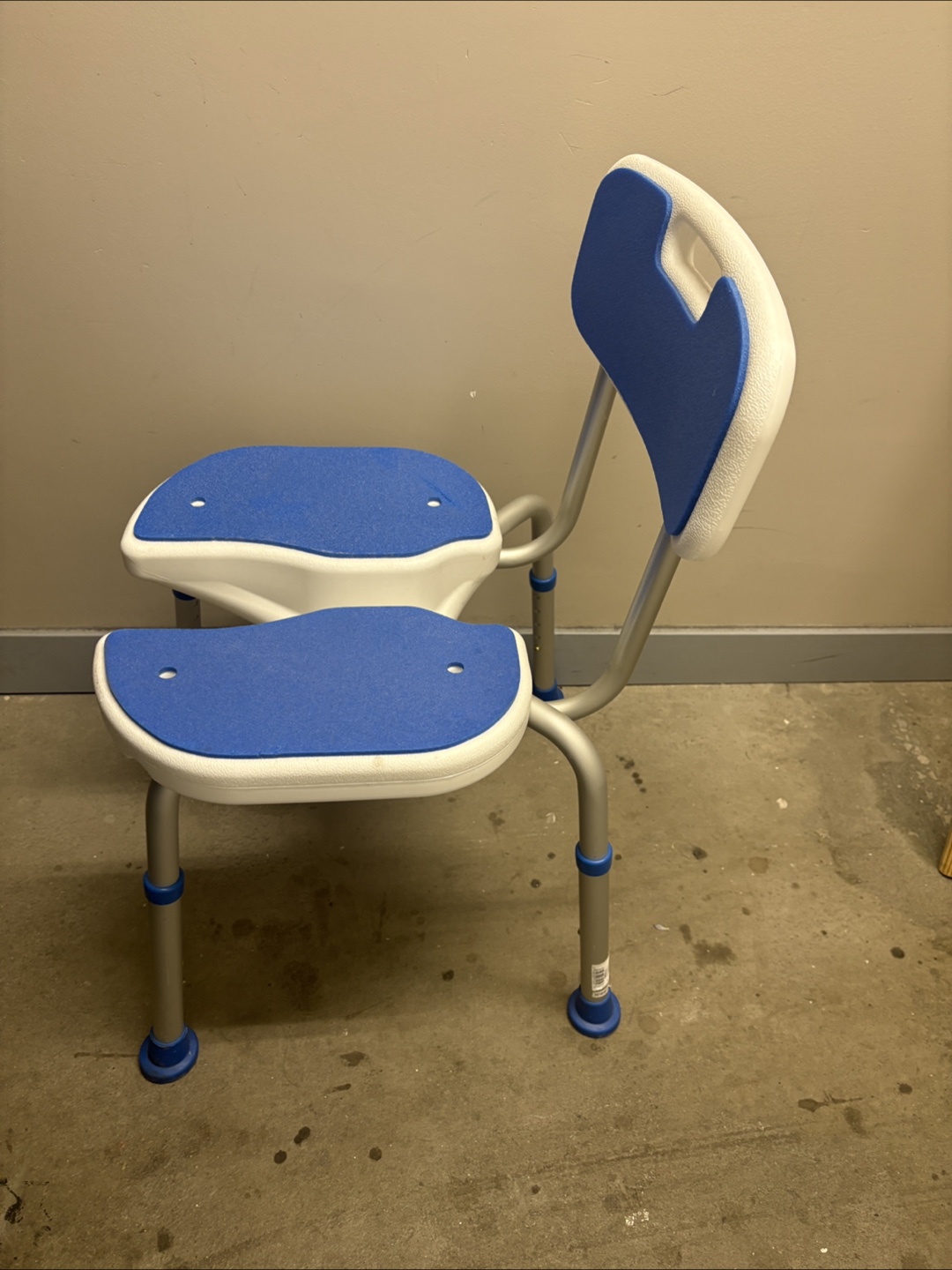 Blue & White Adjustable Bath/Shower Chair - photo 3