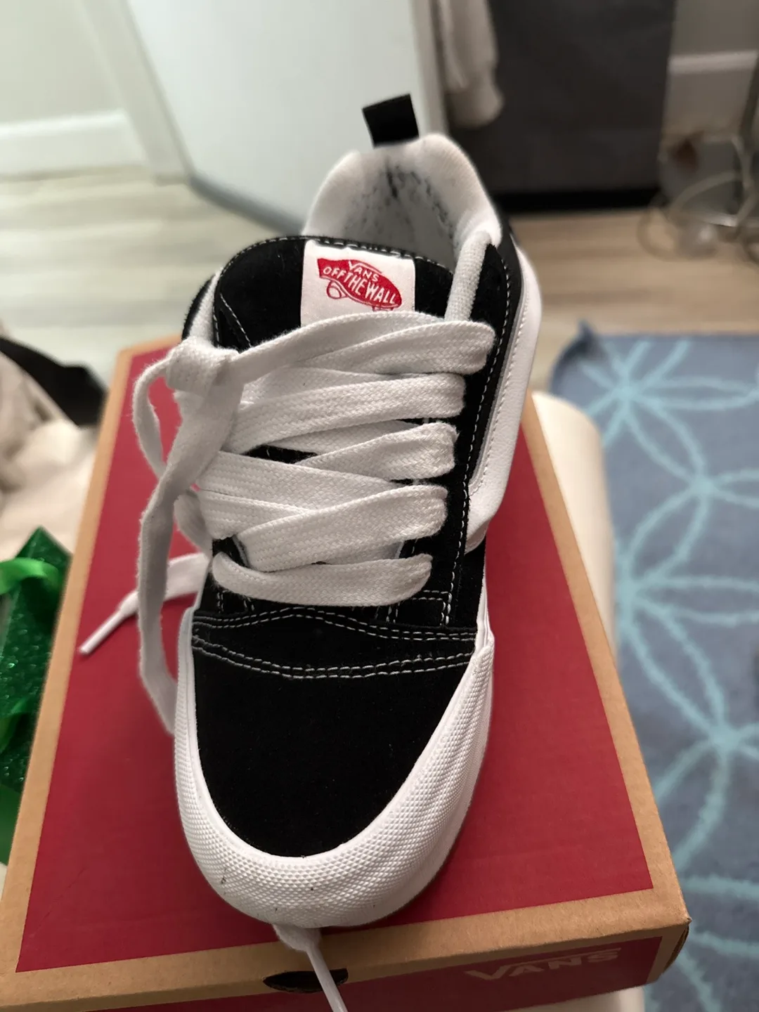 Vans Women's Range EXP Platform Shoes, Black/White image indicator(2)