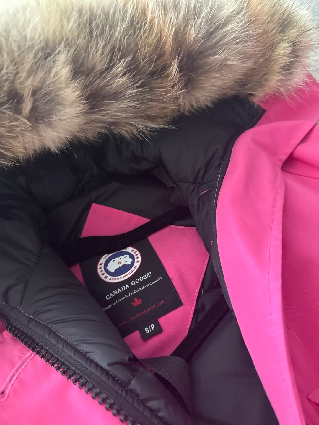 Canada Goose Bomber Jacket - Pink - Size S/P - photo 2