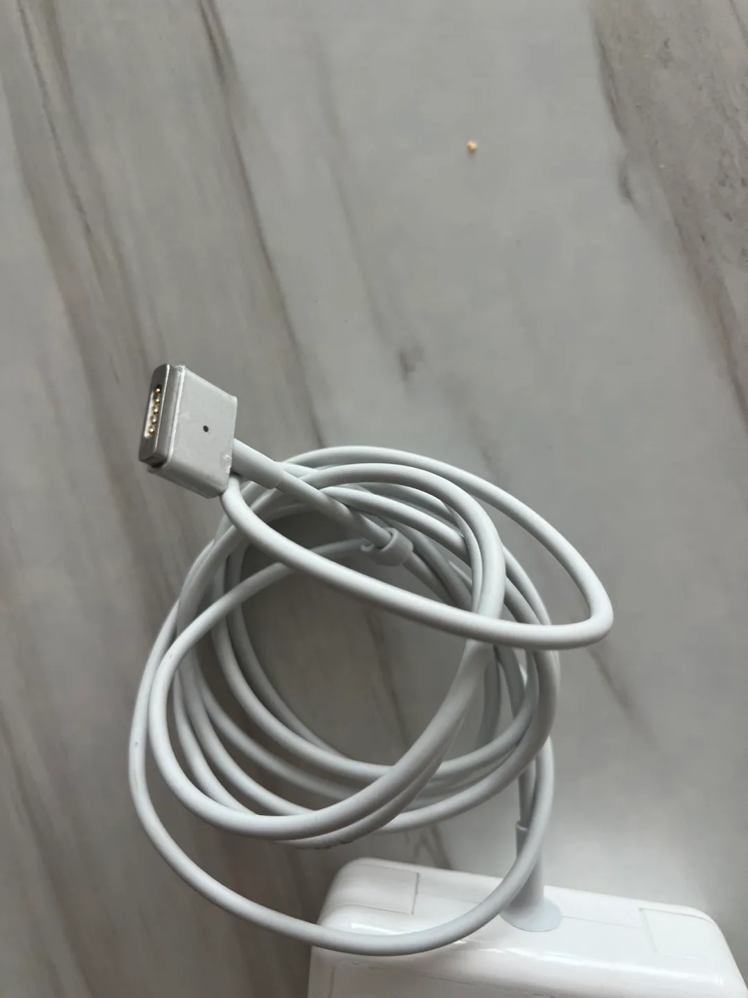 Apple Macbook Charger image indicator(2)